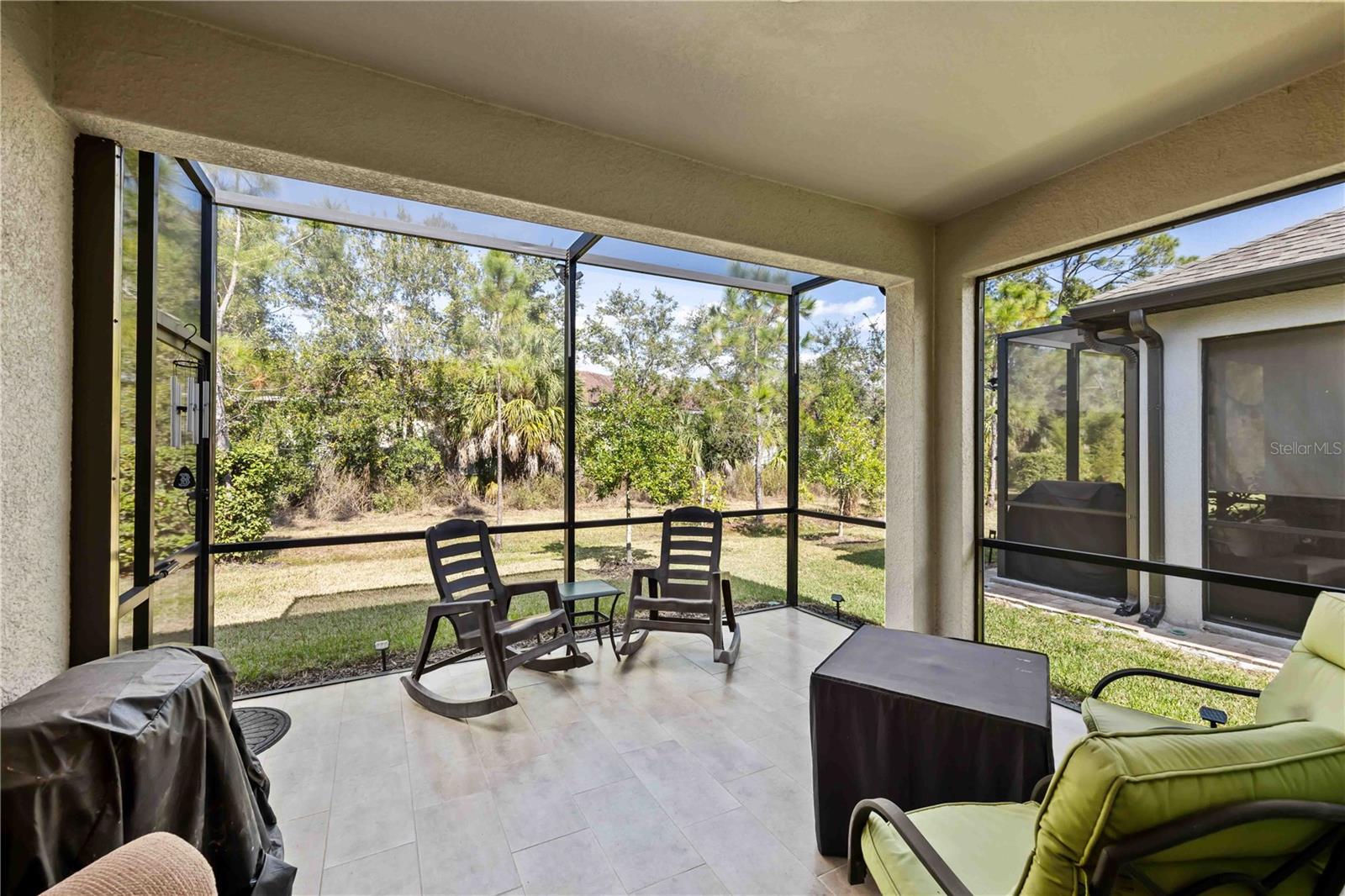 6081 AMBERLY DR, BRADENTON, FL, 34208