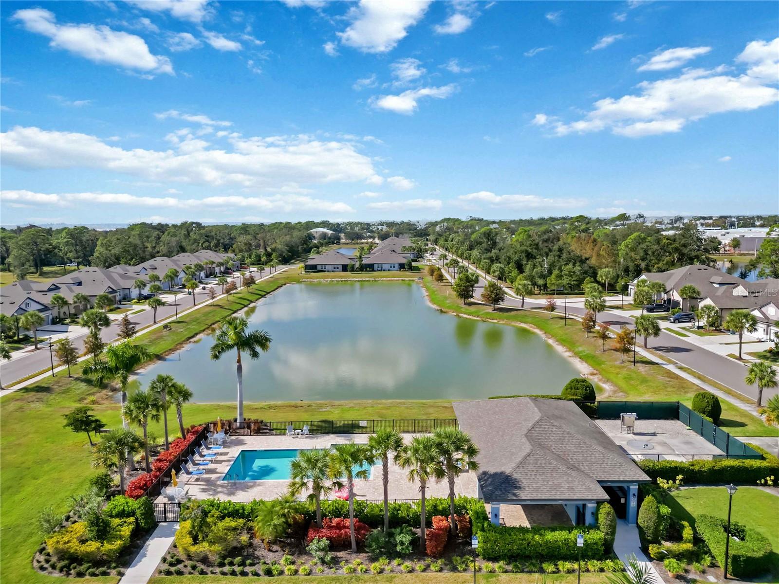 6081 AMBERLY DR, BRADENTON, FL, 34208