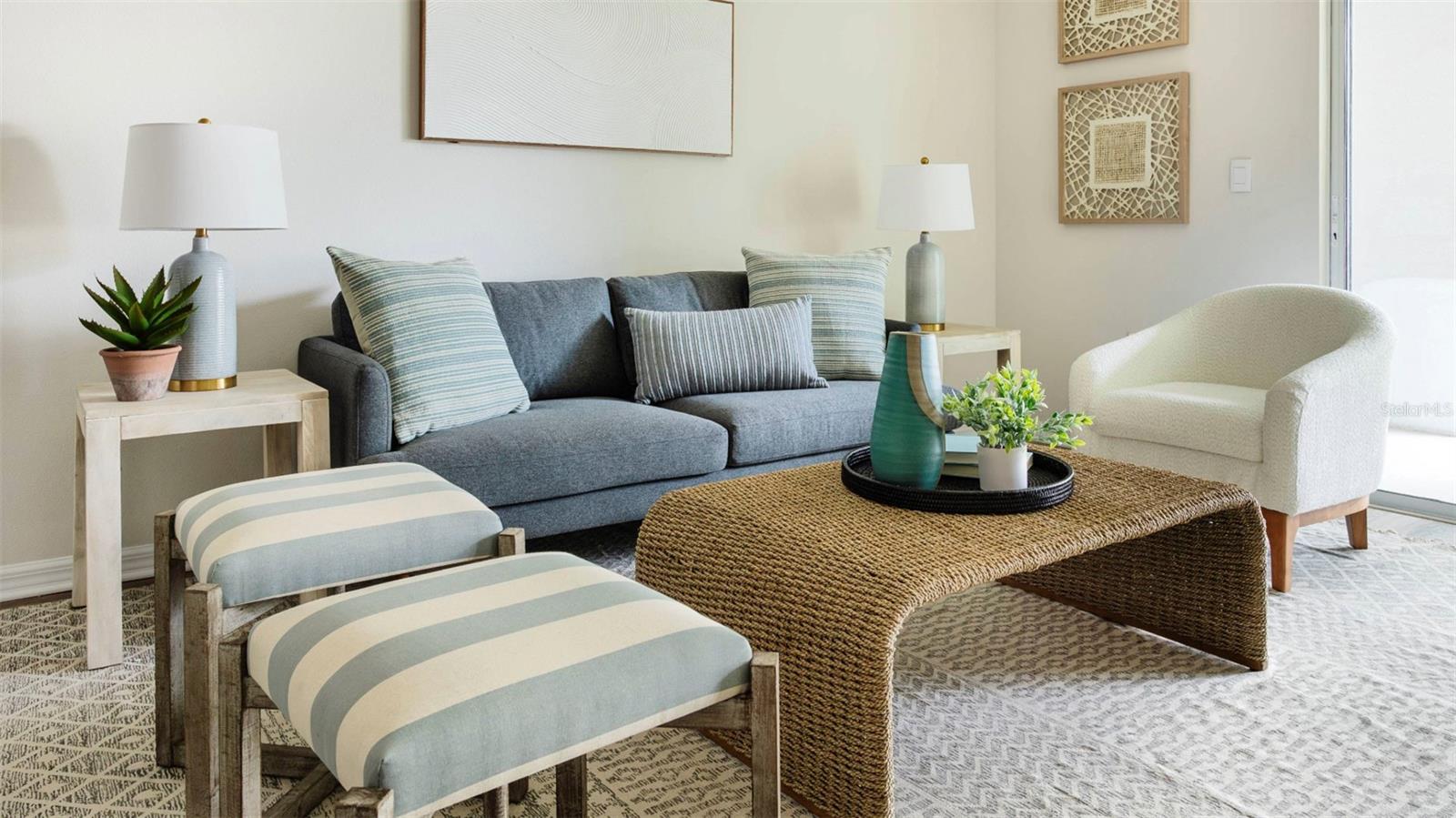 1674 EAST BAY ST, SARASOTA, FL, 34238