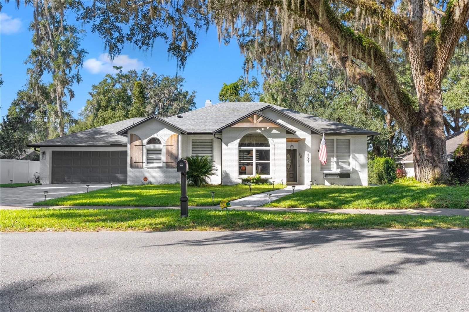 297 N LAKE JESSUP AVE, OVIEDO, FL, 32765