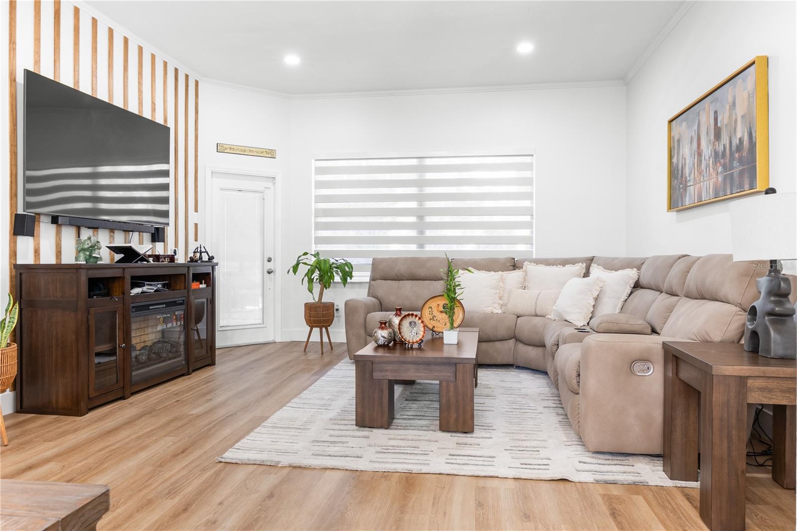 297 N LAKE JESSUP AVE, OVIEDO, FL, 32765