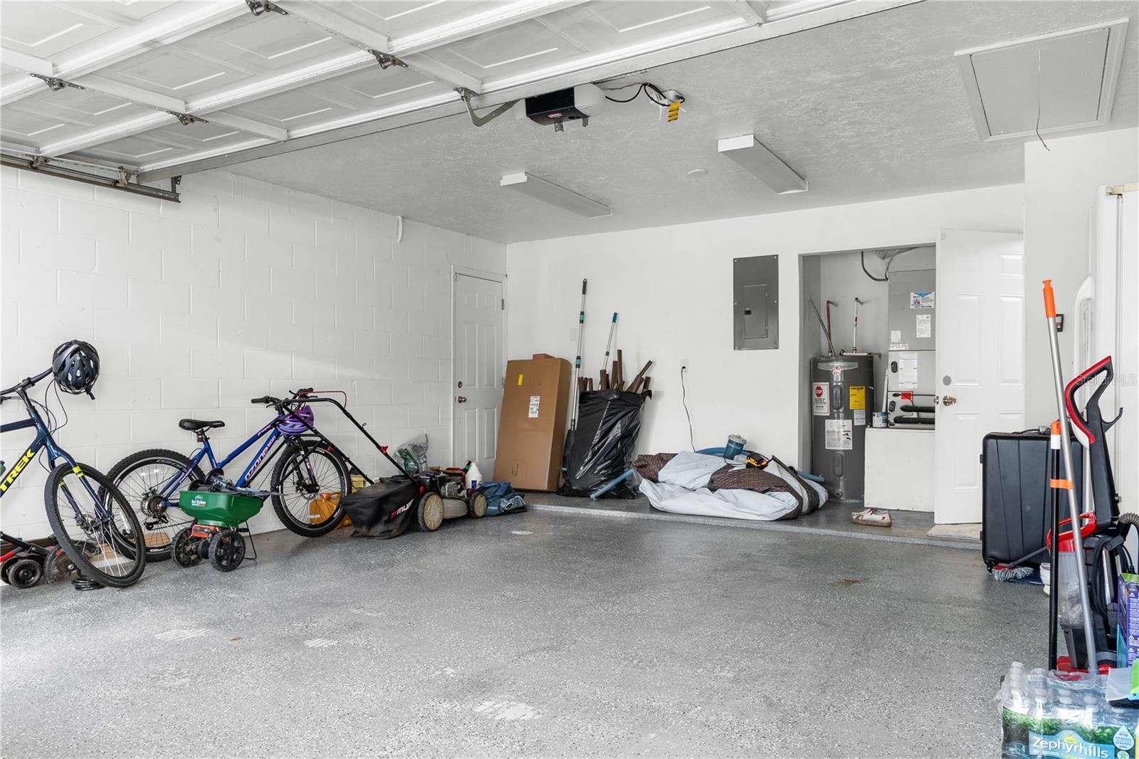 297 N LAKE JESSUP AVE, OVIEDO, FL, 32765