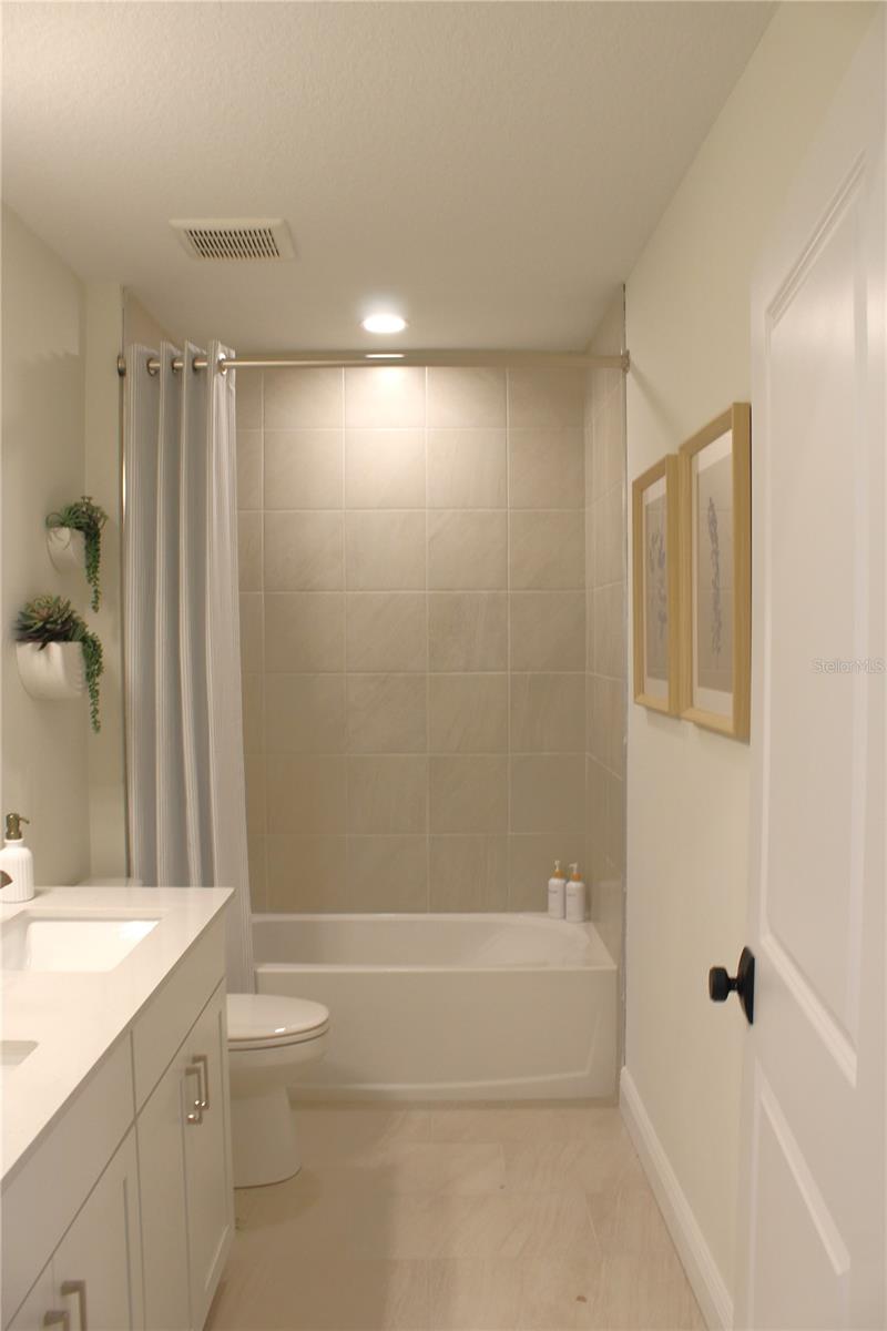 17966 BROADLEAF LOOP, VENICE, FL, 34293