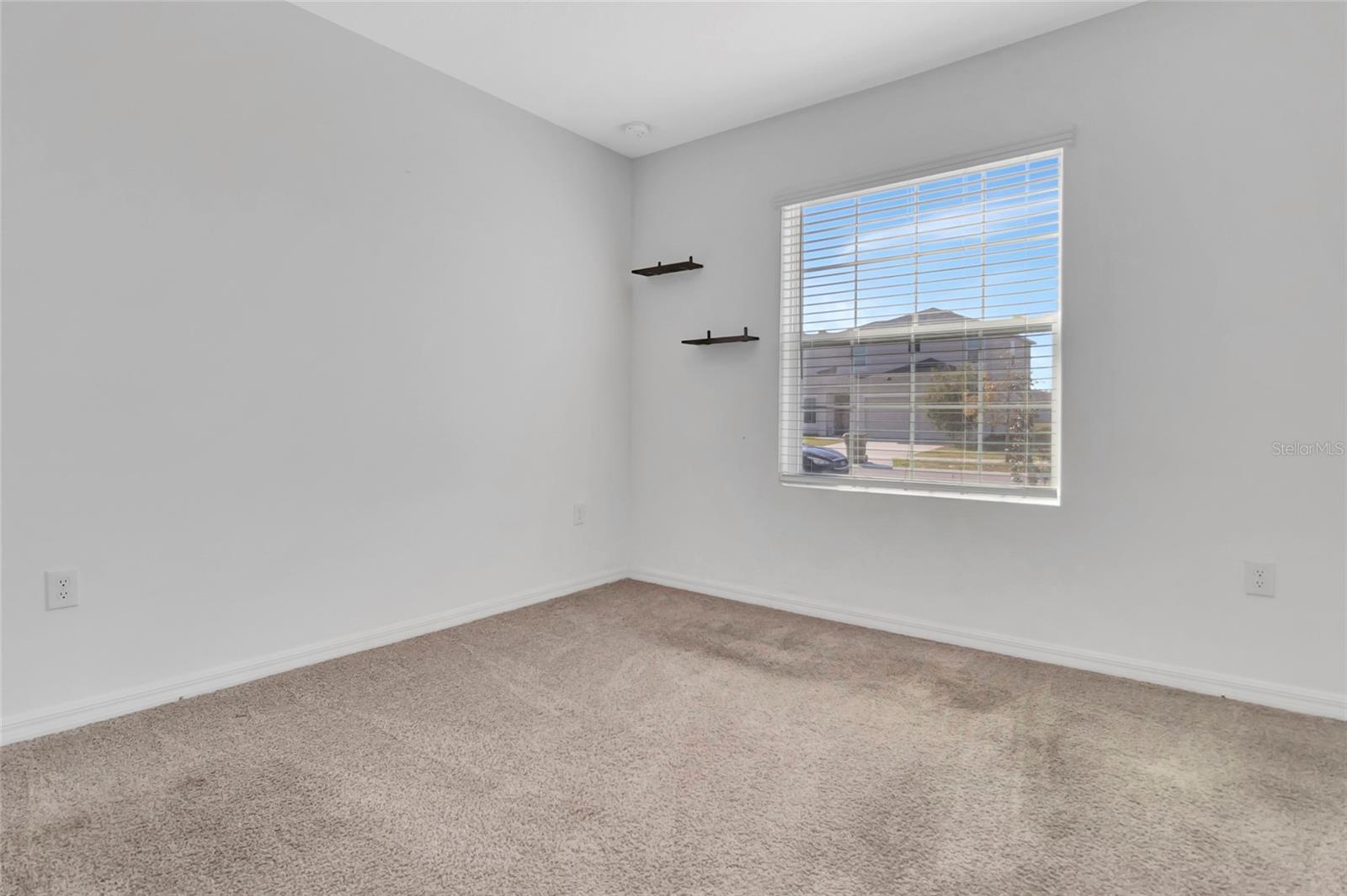 221 AQUAMARINE LN, KISSIMMEE, FL, 34758