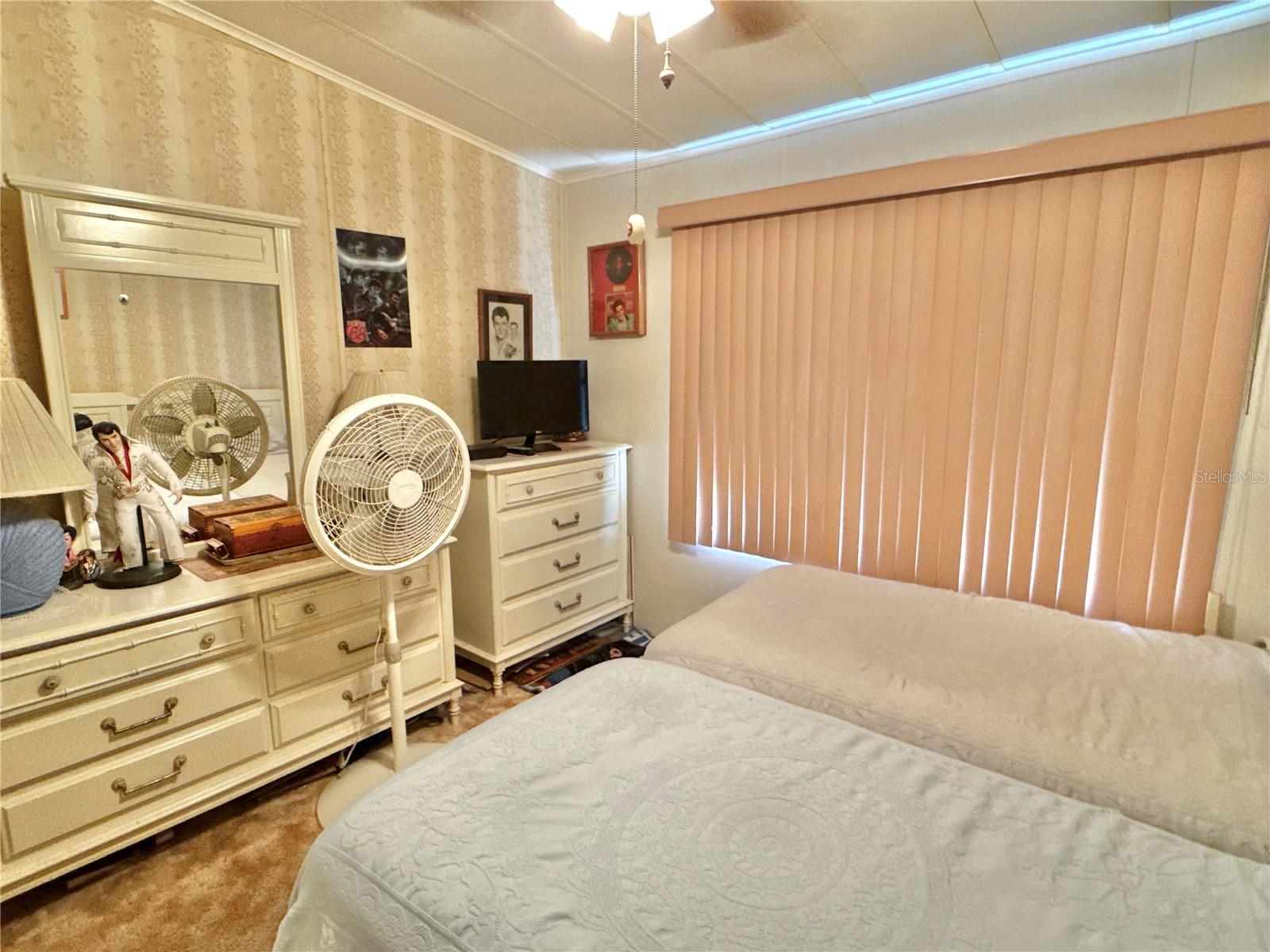 6821 AMERICANA DR NE #106, ST PETERSBURG, FL, 33702