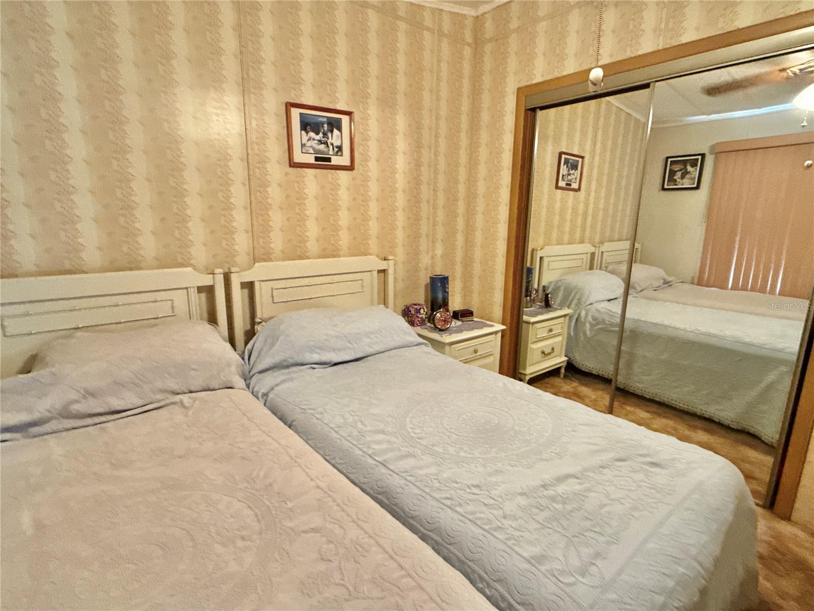 6821 AMERICANA DR NE #106, ST PETERSBURG, FL, 33702