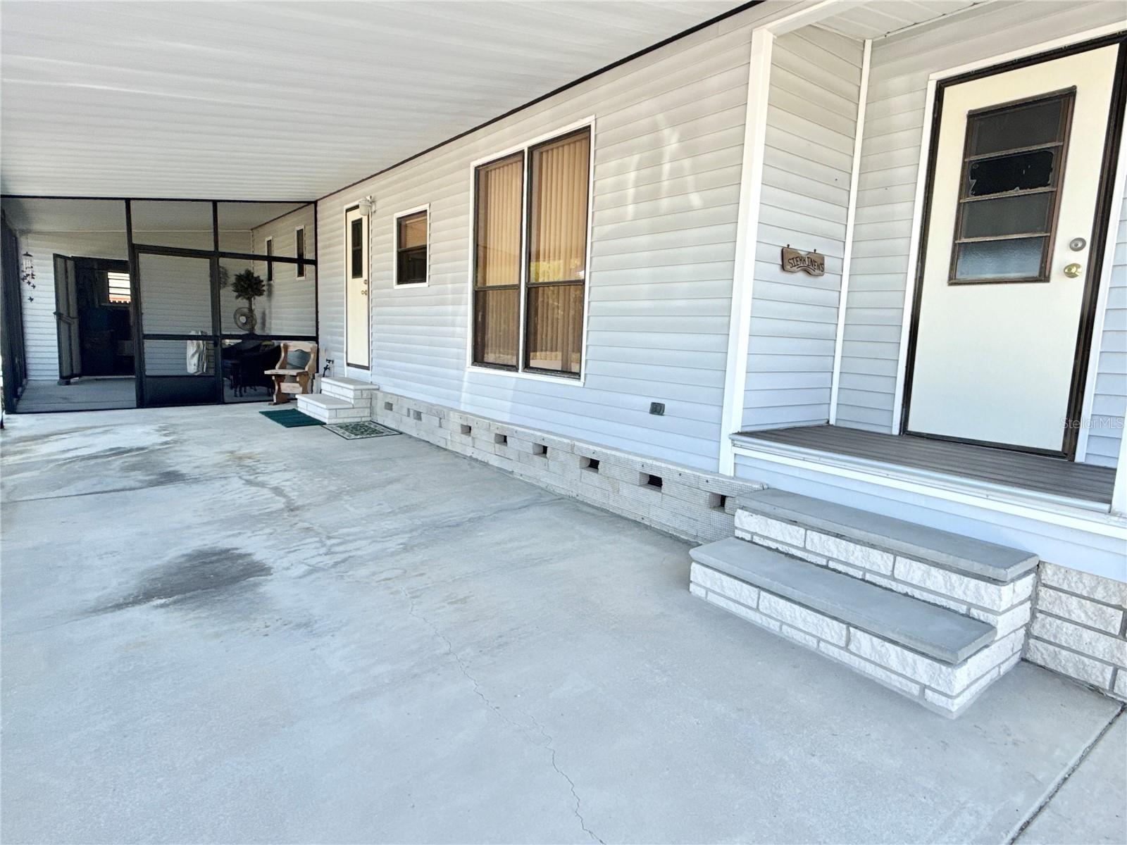 6821 AMERICANA DR NE #106, ST PETERSBURG, FL, 33702