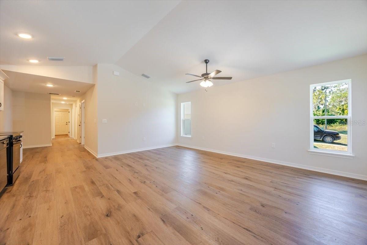 1162 FAIRWAY DR, LAKELAND, FL, 33801