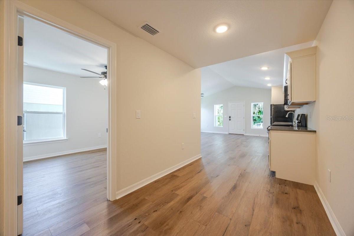 1162 FAIRWAY DR, LAKELAND, FL, 33801