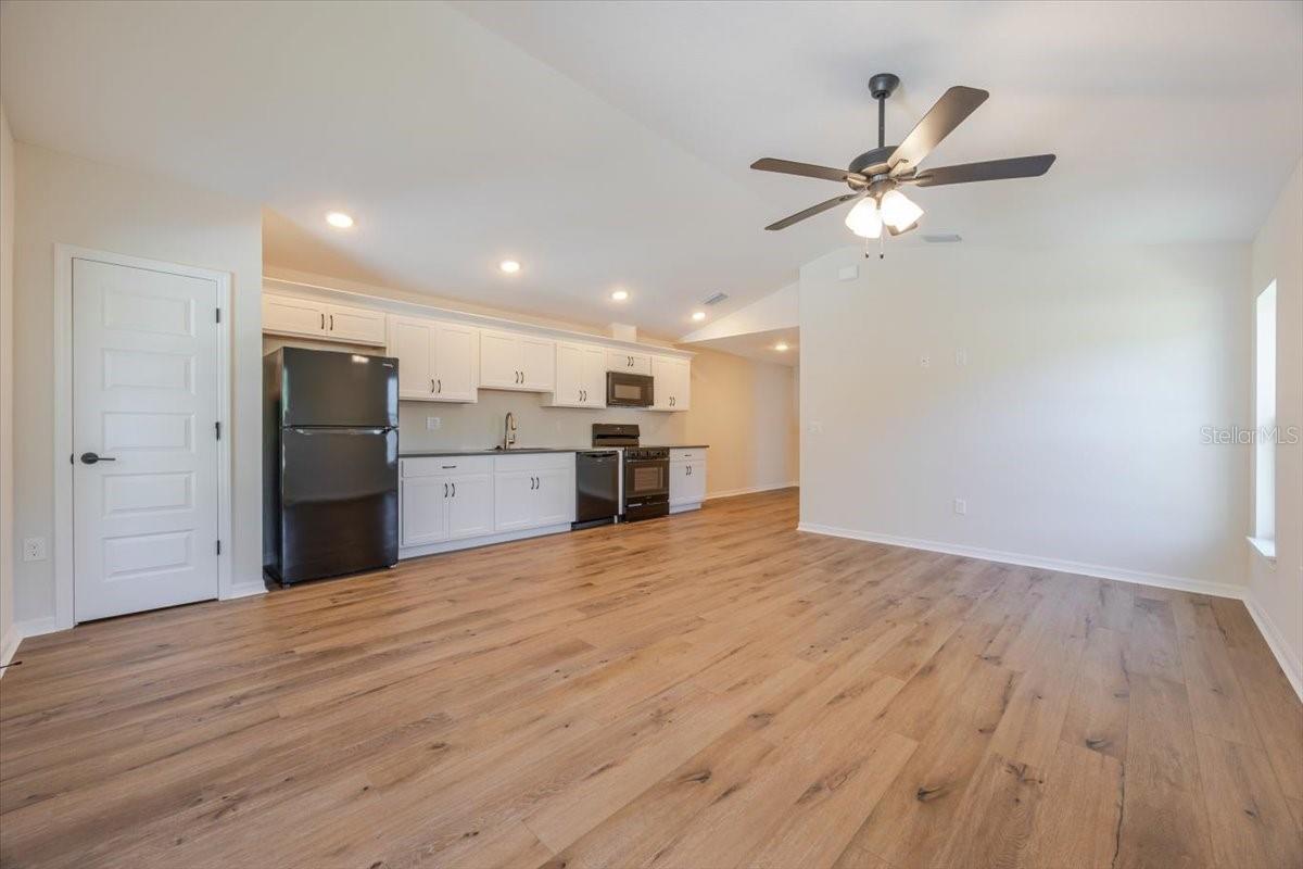 1162 FAIRWAY DR, LAKELAND, FL, 33801