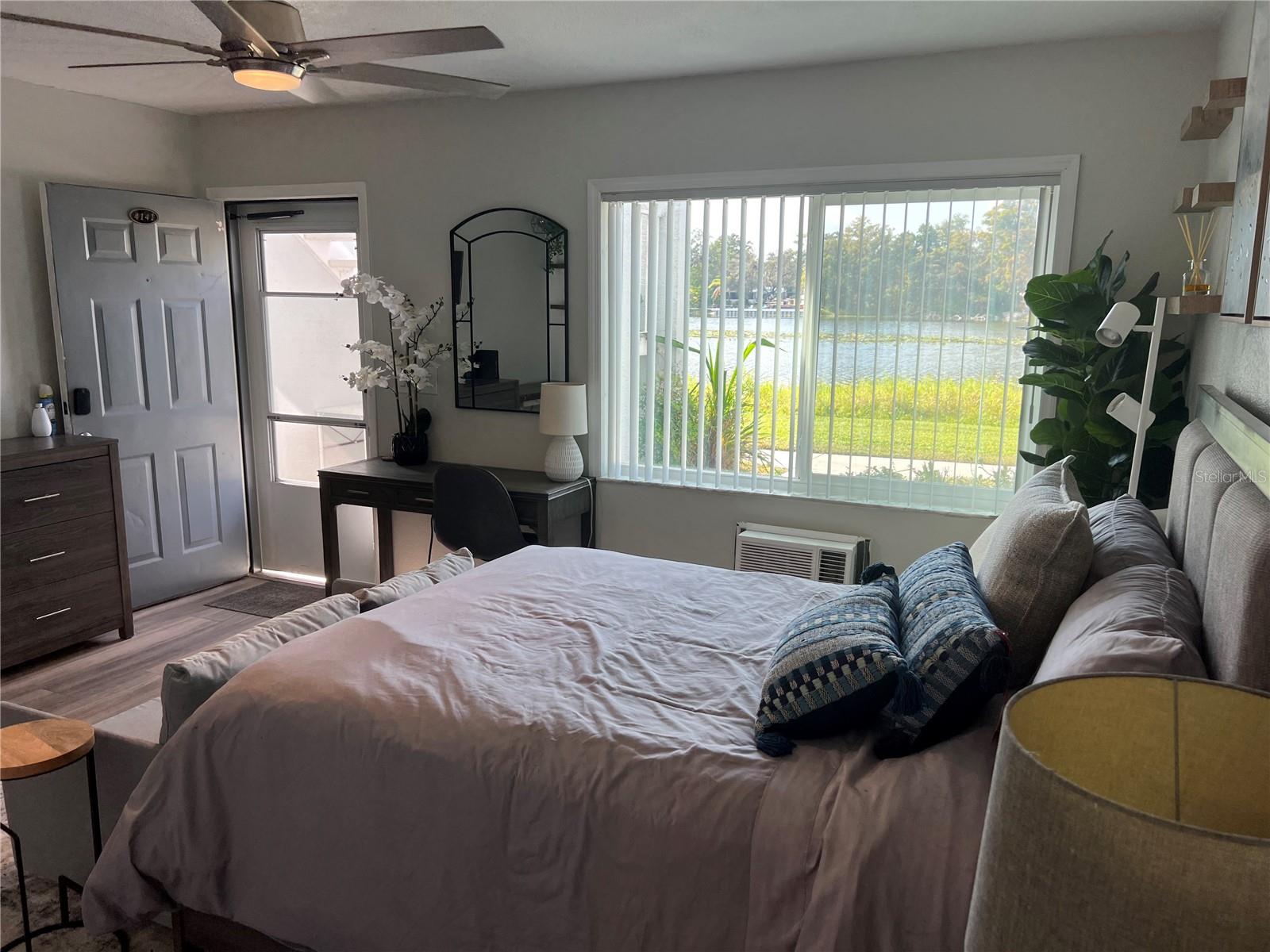 4141 DOLPHIN DR #4141, TAMPA, FL, 33617