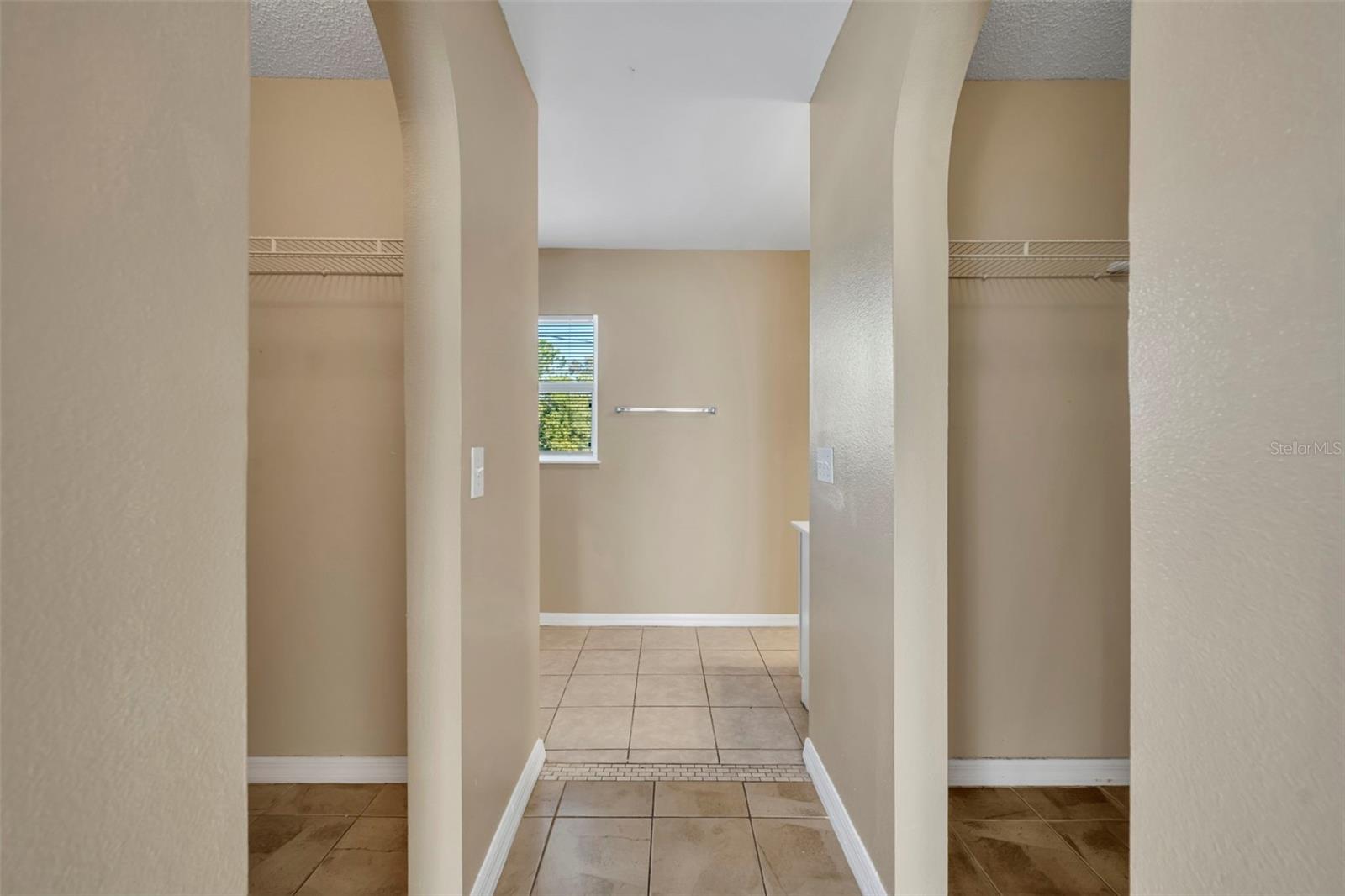 204 CANTERBURY CT, KISSIMMEE, FL, 34758