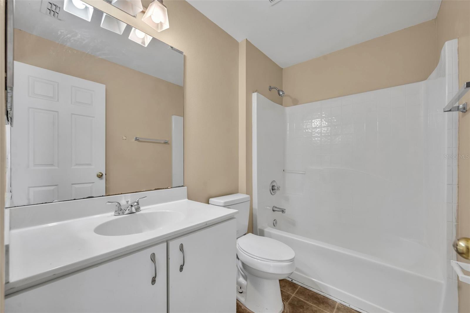 204 CANTERBURY CT, KISSIMMEE, FL, 34758