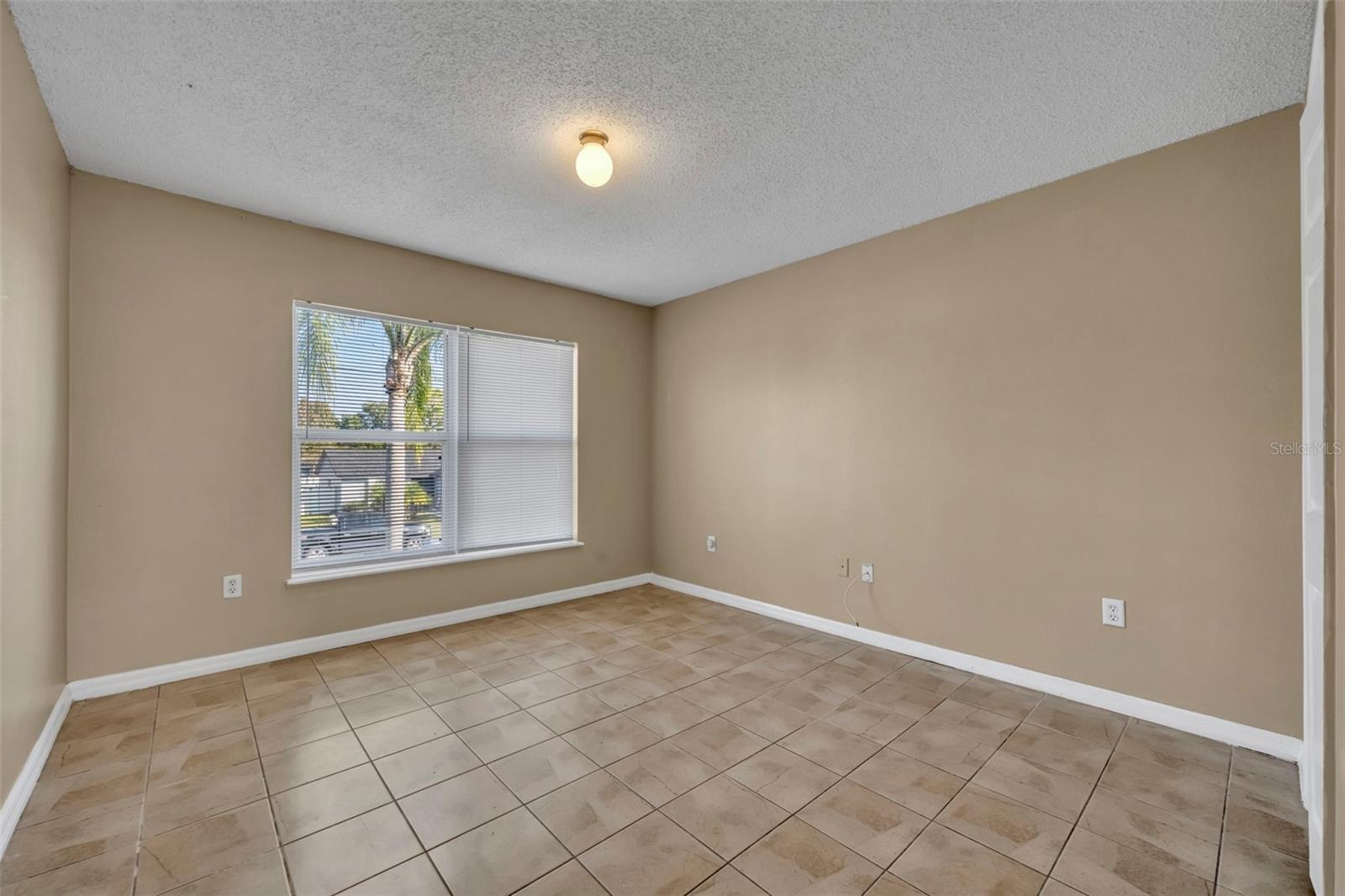 204 CANTERBURY CT, KISSIMMEE, FL, 34758
