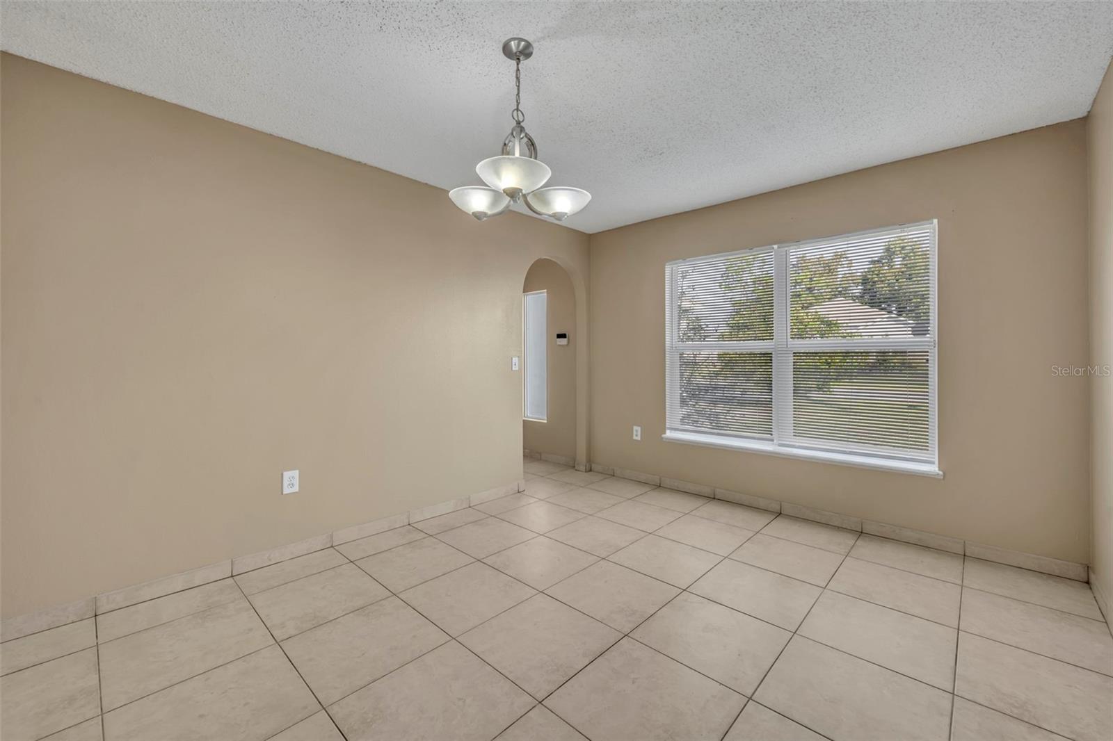204 CANTERBURY CT, KISSIMMEE, FL, 34758