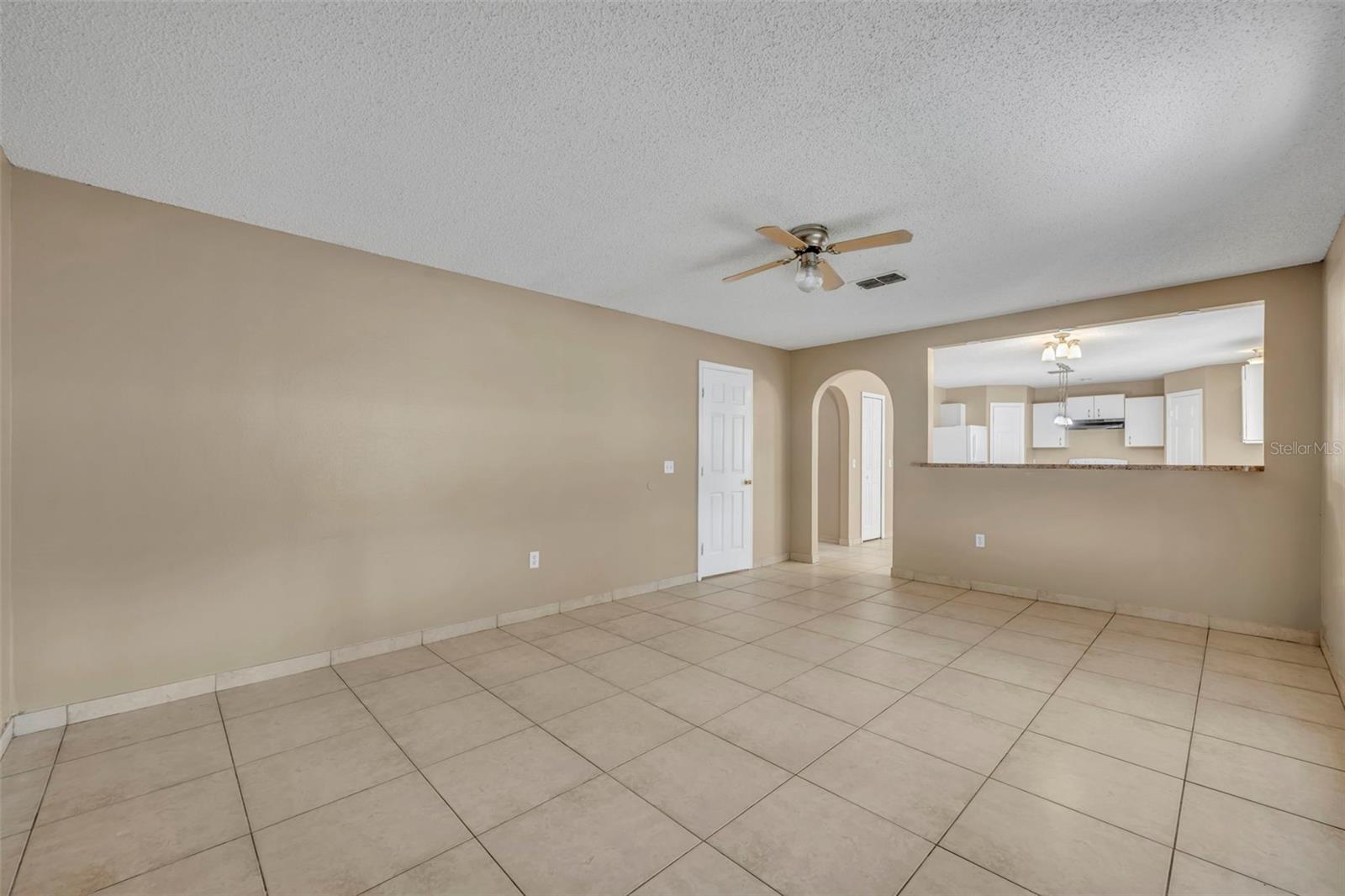 204 CANTERBURY CT, KISSIMMEE, FL, 34758