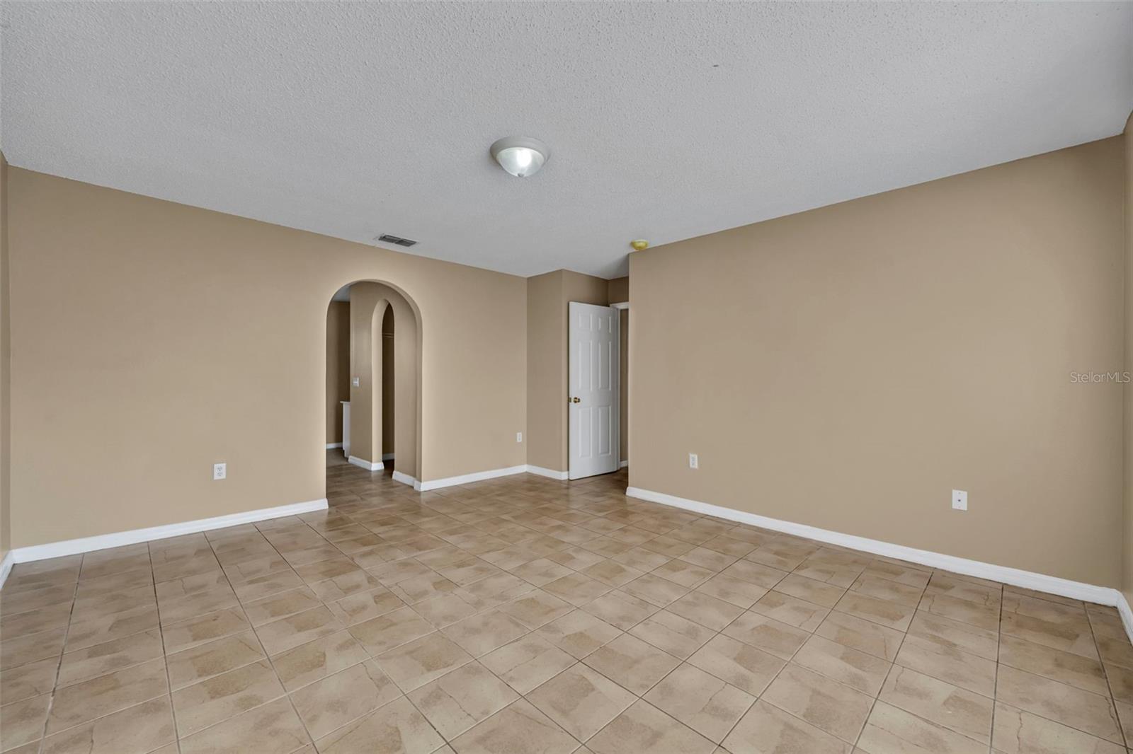 204 CANTERBURY CT, KISSIMMEE, FL, 34758