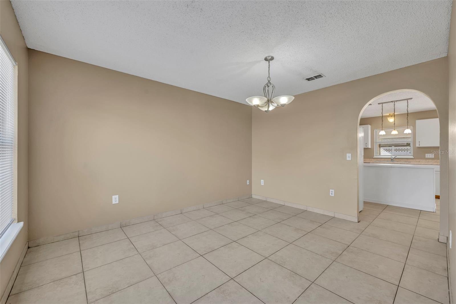 204 CANTERBURY CT, KISSIMMEE, FL, 34758