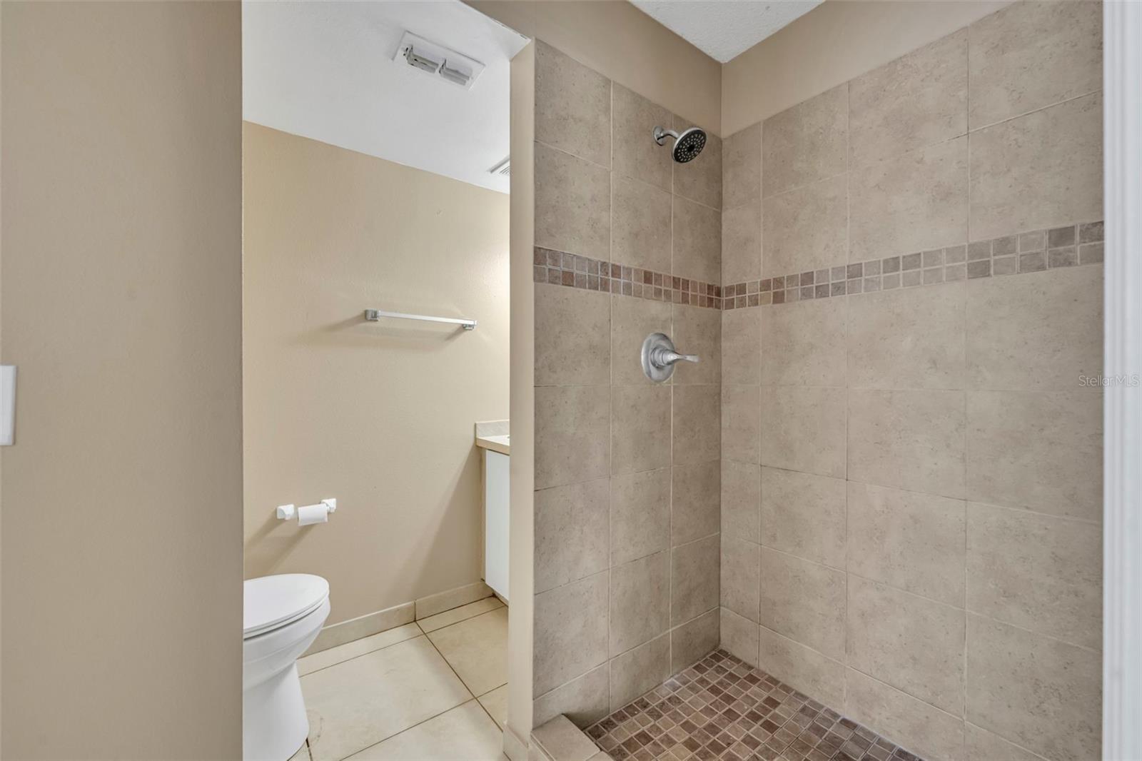 204 CANTERBURY CT, KISSIMMEE, FL, 34758