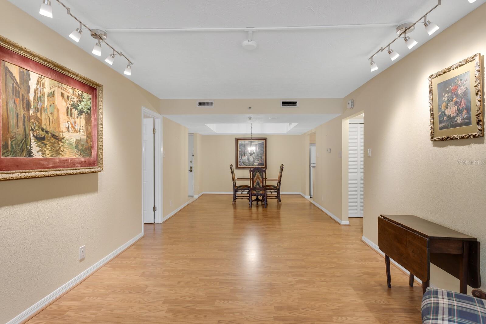 3211 W SWANN AVE #204, TAMPA, FL, 33609