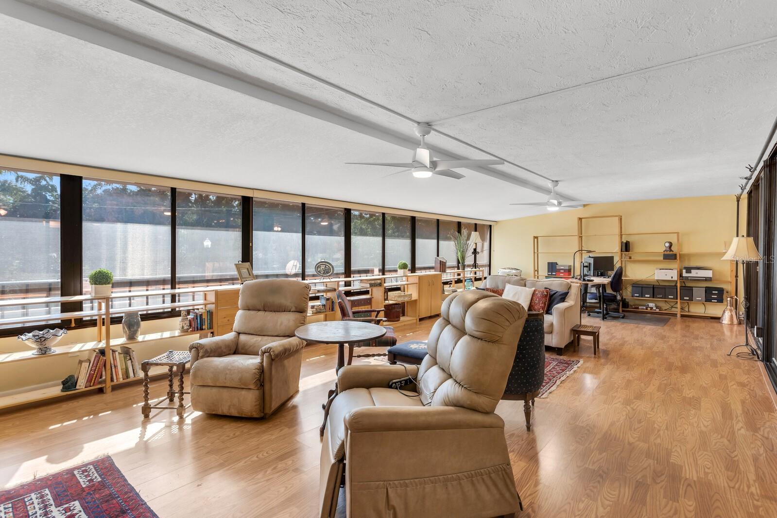 3211 W SWANN AVE #204, TAMPA, FL, 33609