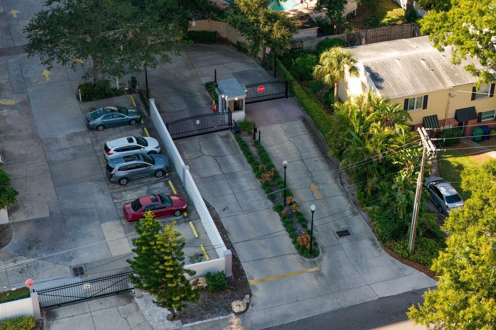 3211 W SWANN AVE #204, TAMPA, FL, 33609