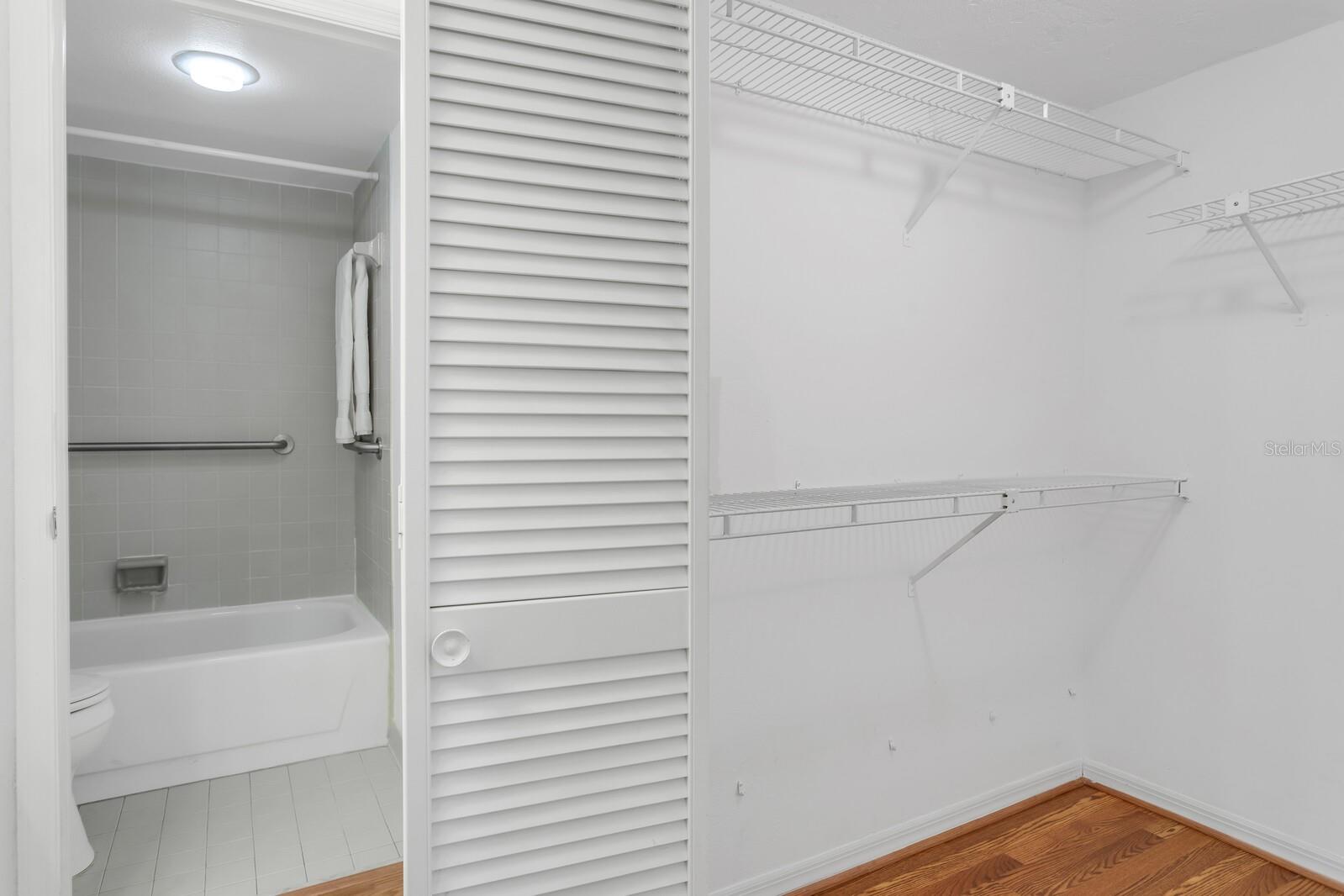 3211 W SWANN AVE #204, TAMPA, FL, 33609