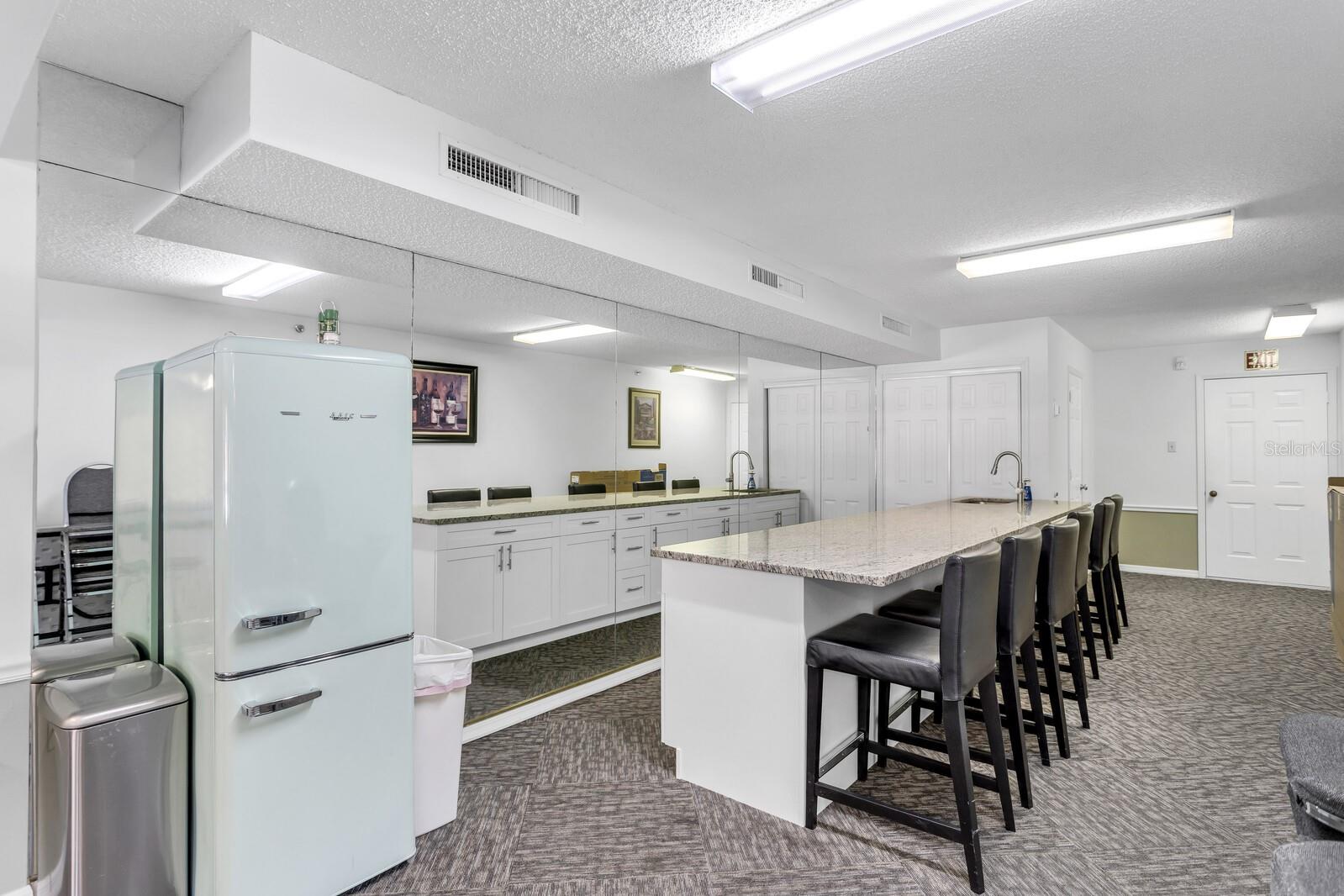 3211 W SWANN AVE #204, TAMPA, FL, 33609