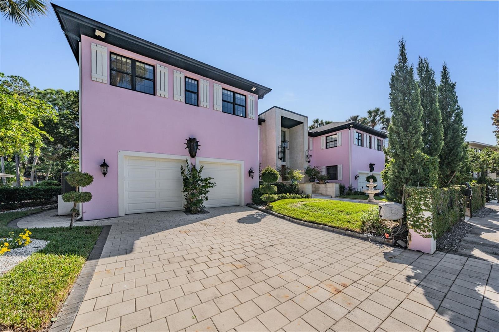 420 S ROYAL POINCIANA DR, TAMPA, FL, 33609