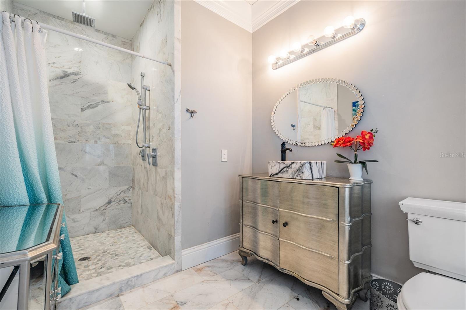 420 S ROYAL POINCIANA DR, TAMPA, FL, 33609