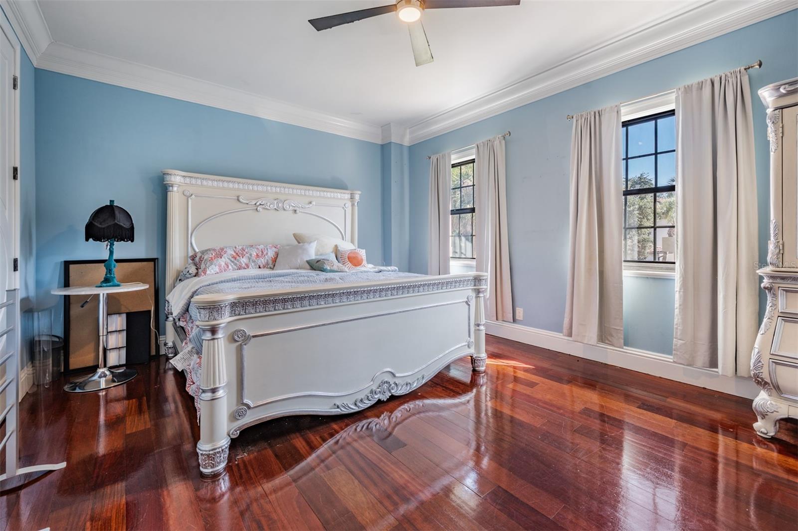 420 S ROYAL POINCIANA DR, TAMPA, FL, 33609