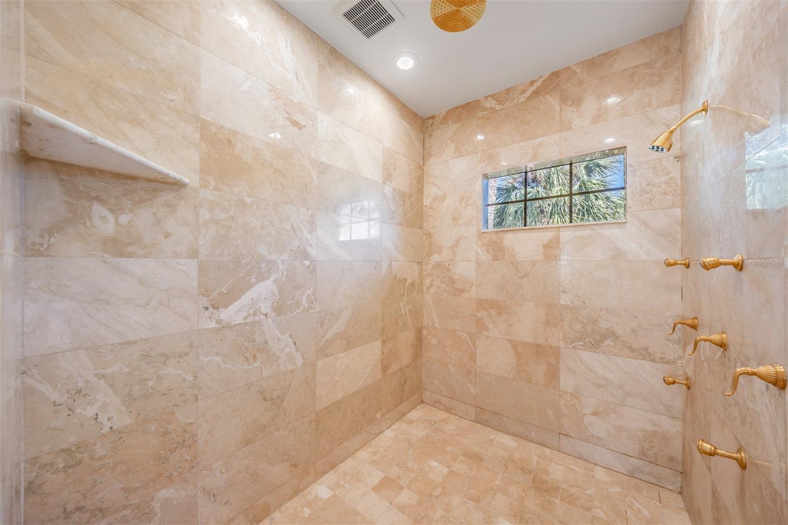 420 S ROYAL POINCIANA DR, TAMPA, FL, 33609