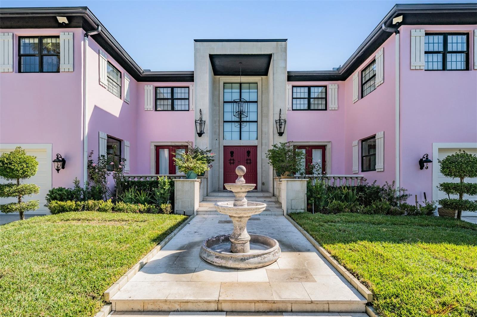 420 S ROYAL POINCIANA DR, TAMPA, FL, 33609