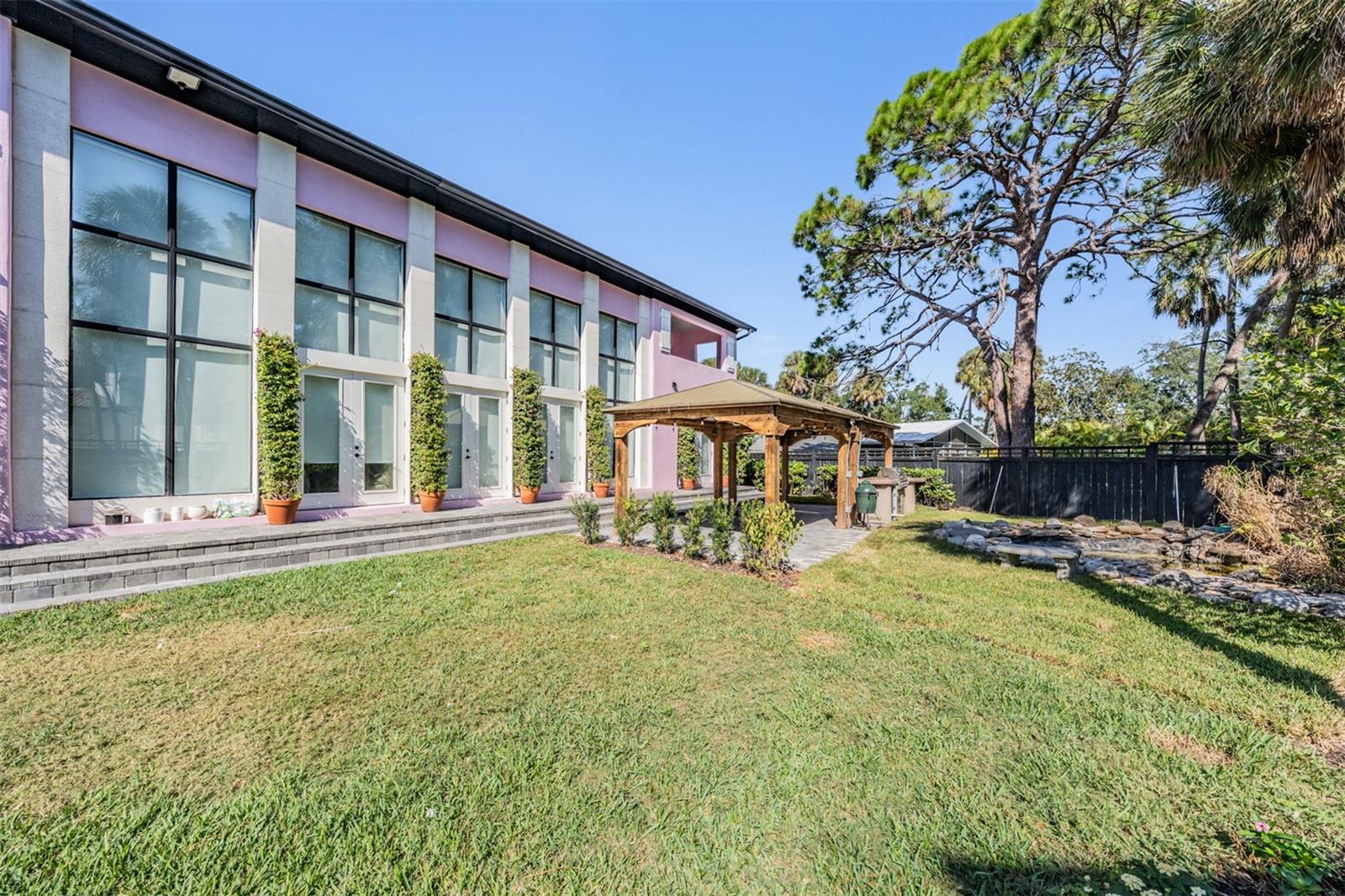 420 S ROYAL POINCIANA DR, TAMPA, FL, 33609