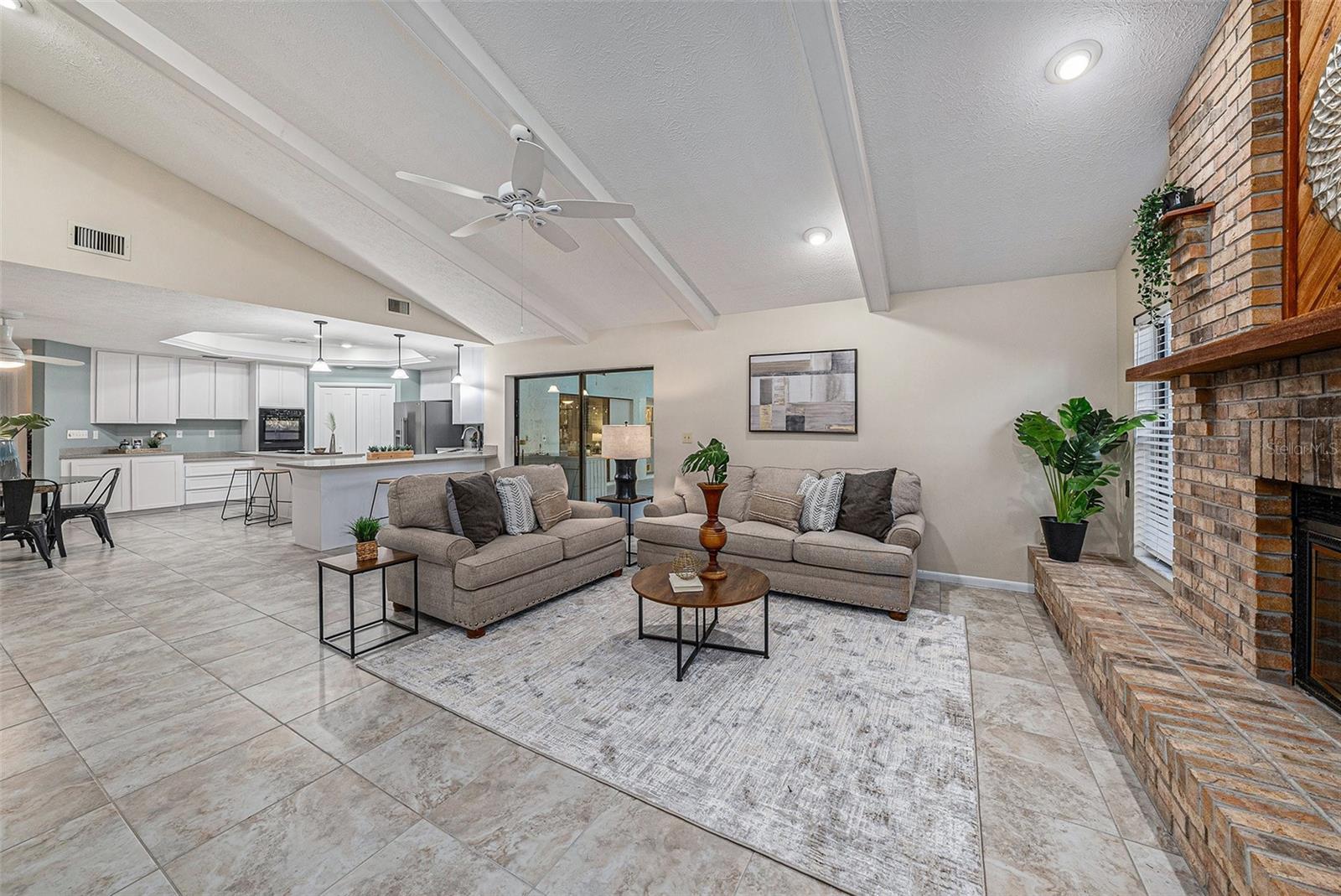 35019 DOLPHIN LAKE DR, ZEPHYRHILLS, FL, 33541