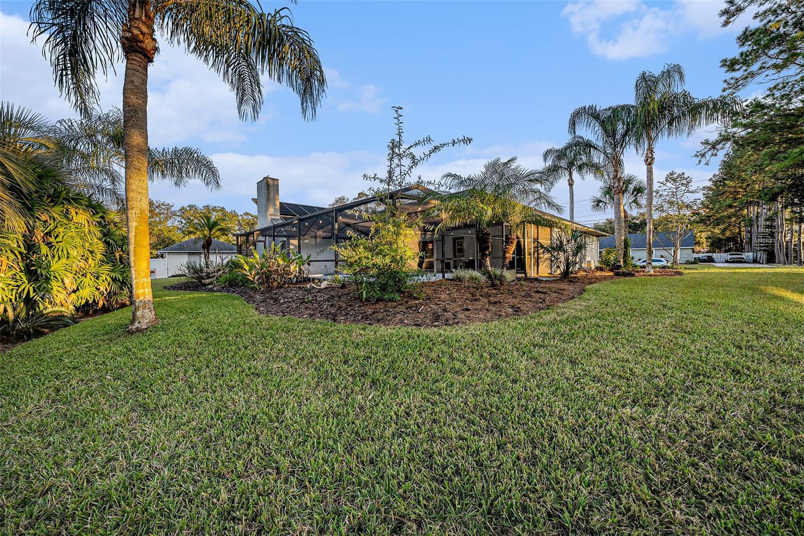 35019 DOLPHIN LAKE DR, ZEPHYRHILLS, FL, 33541