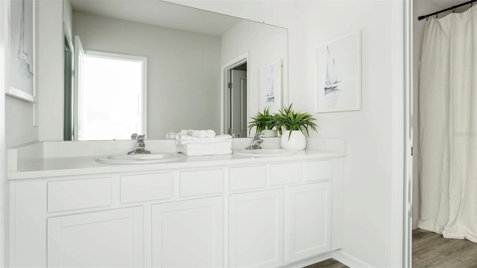 1655 EAST BAY ST, SARASOTA, FL, 34238