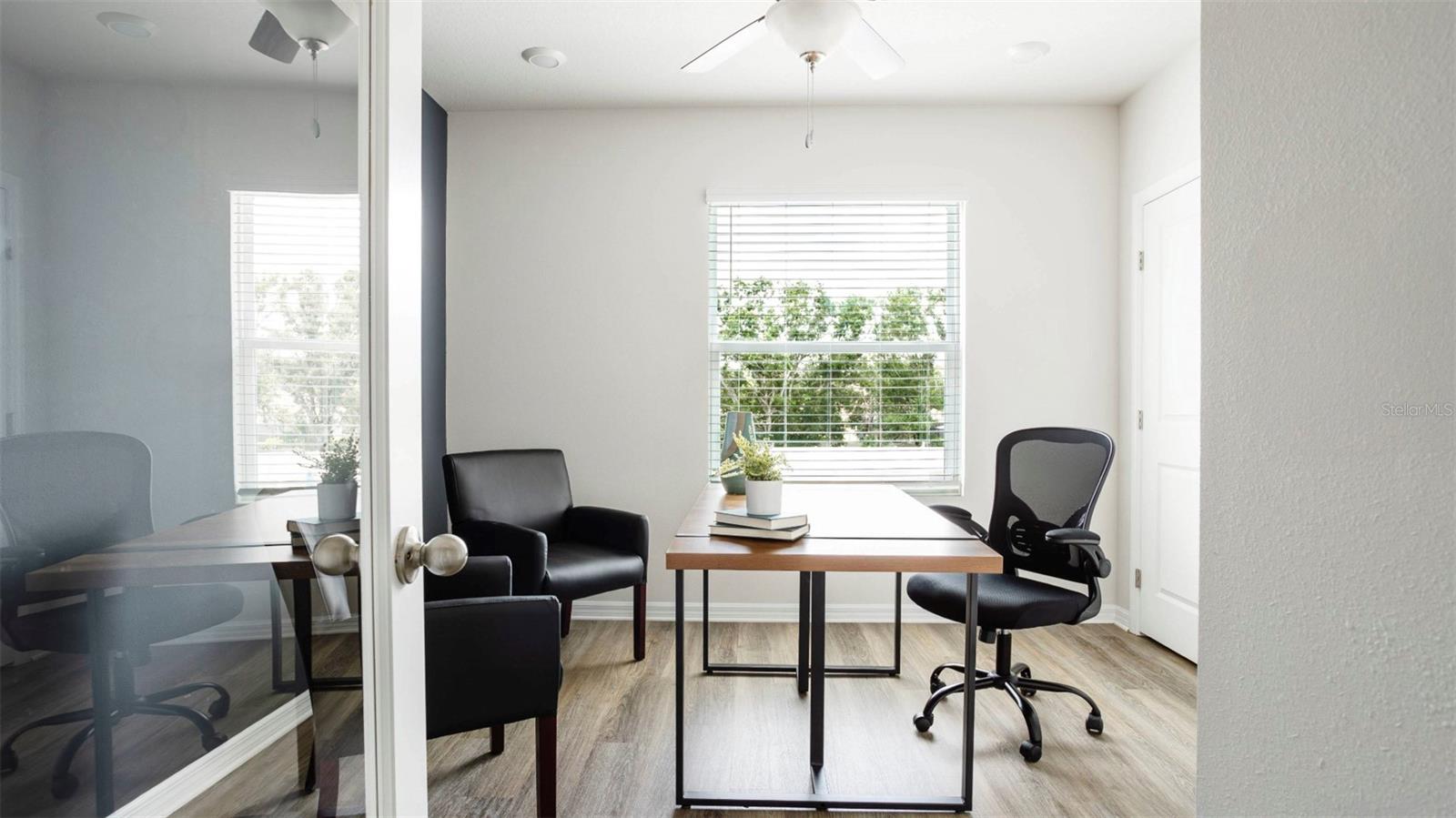 1655 EAST BAY ST, SARASOTA, FL, 34238