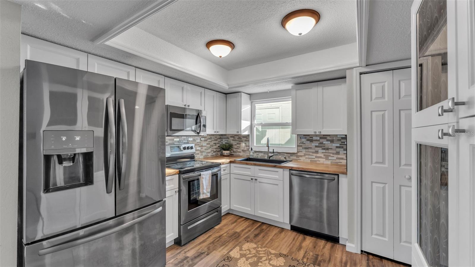 730 BARBER CIR, LAKELAND, FL, 33803