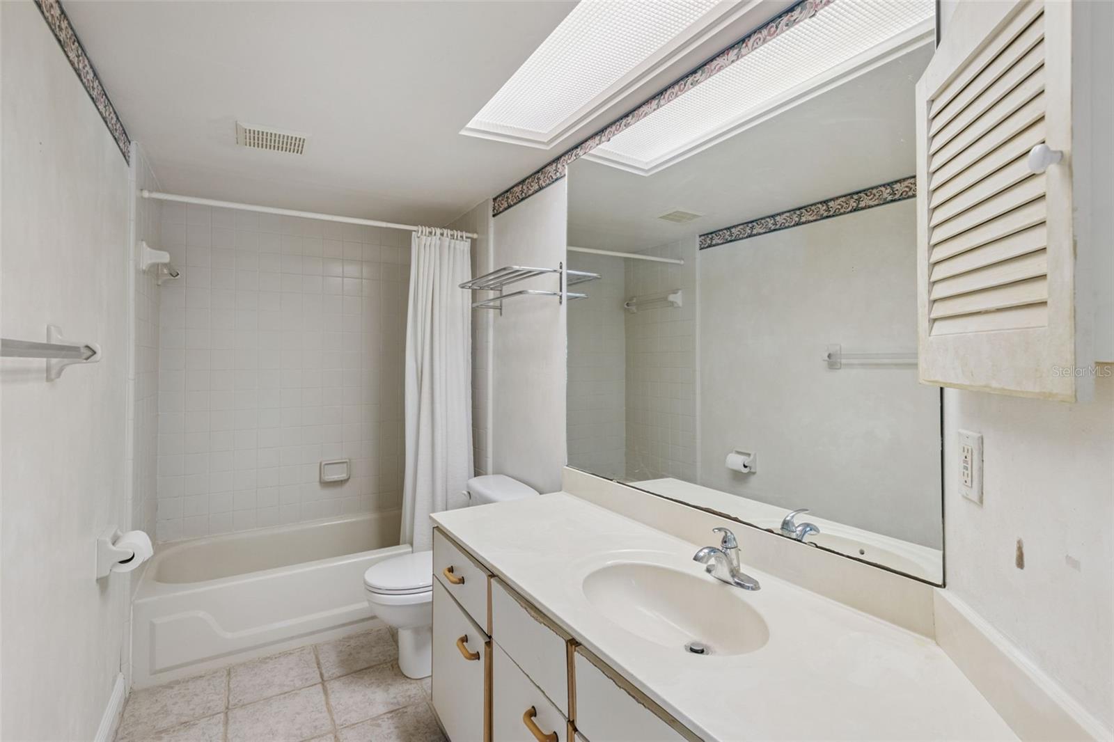 300 N SHADOWBAY BLVD #204, LONGWOOD, FL, 32779