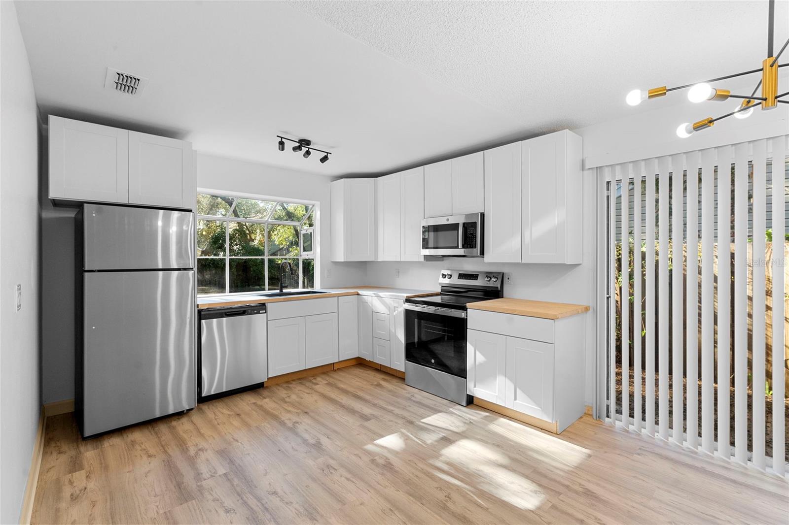 1760 SADDLEBACK RIDGE RD, APOPKA, FL, 32703