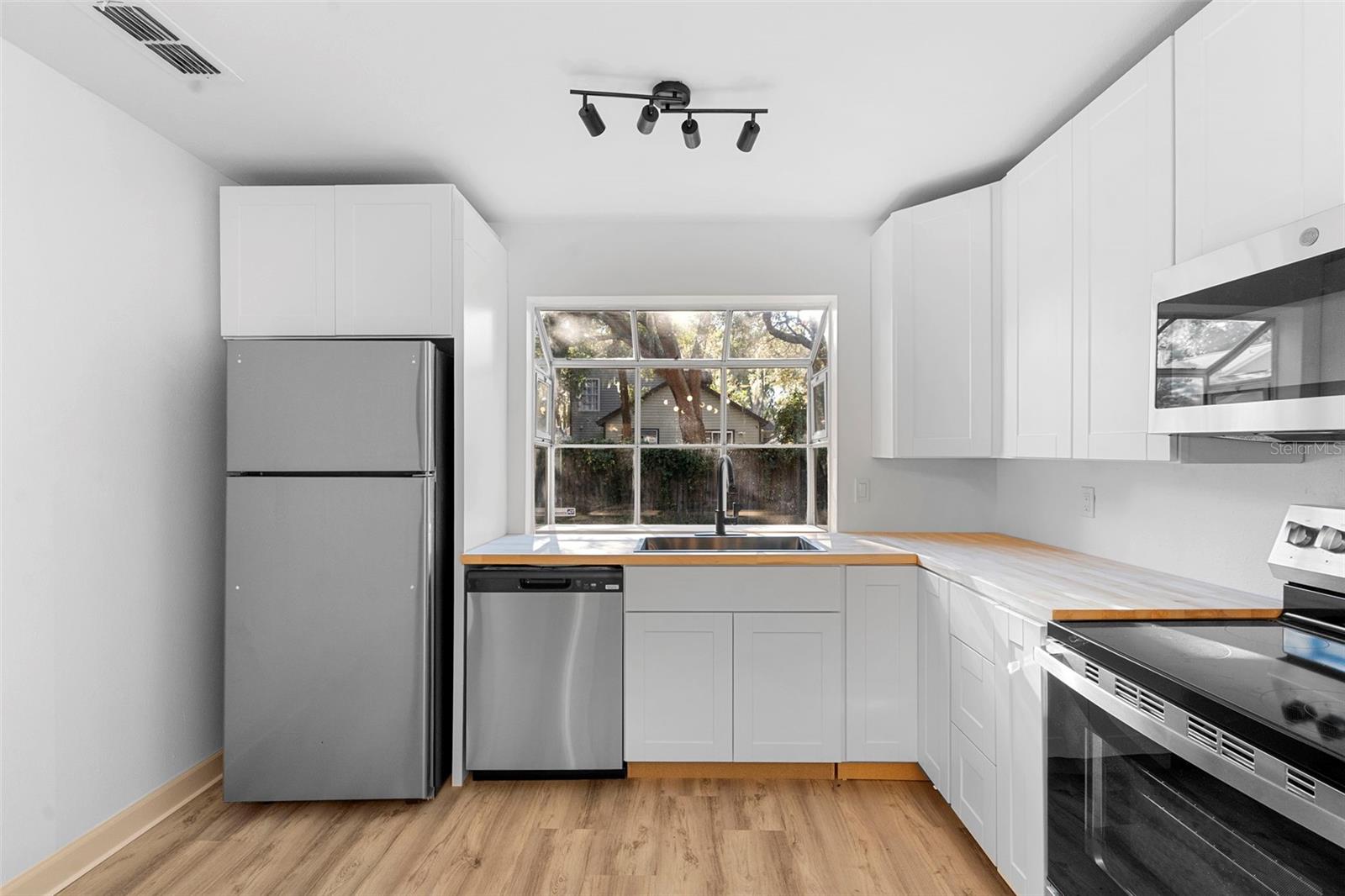 1760 SADDLEBACK RIDGE RD, APOPKA, FL, 32703