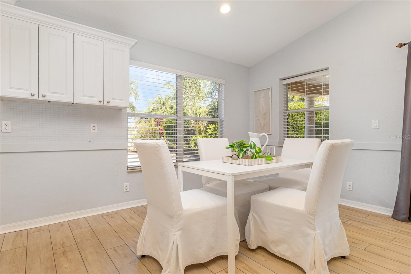 751 MEANDERING WAY, POLK CITY, FL, 33868