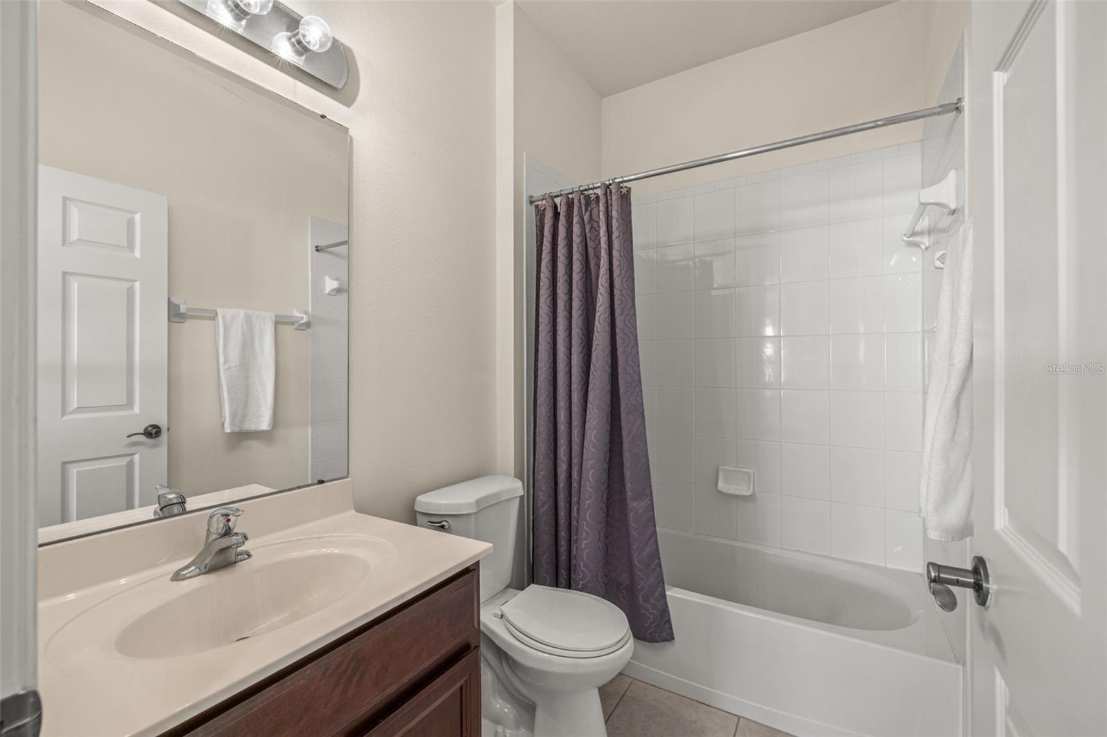 5808 HIDDEN FALLS LANE, APOLLO BEACH, FL, 33572