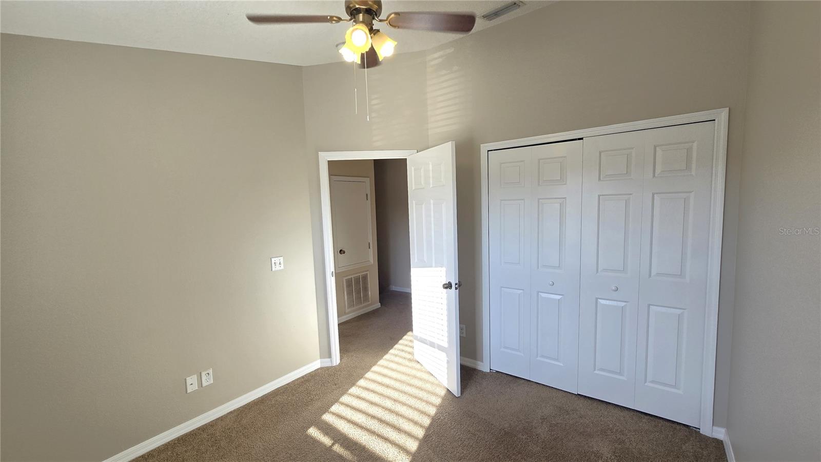 1302 DENMAN CT, WESLEY CHAPEL, FL, 33543