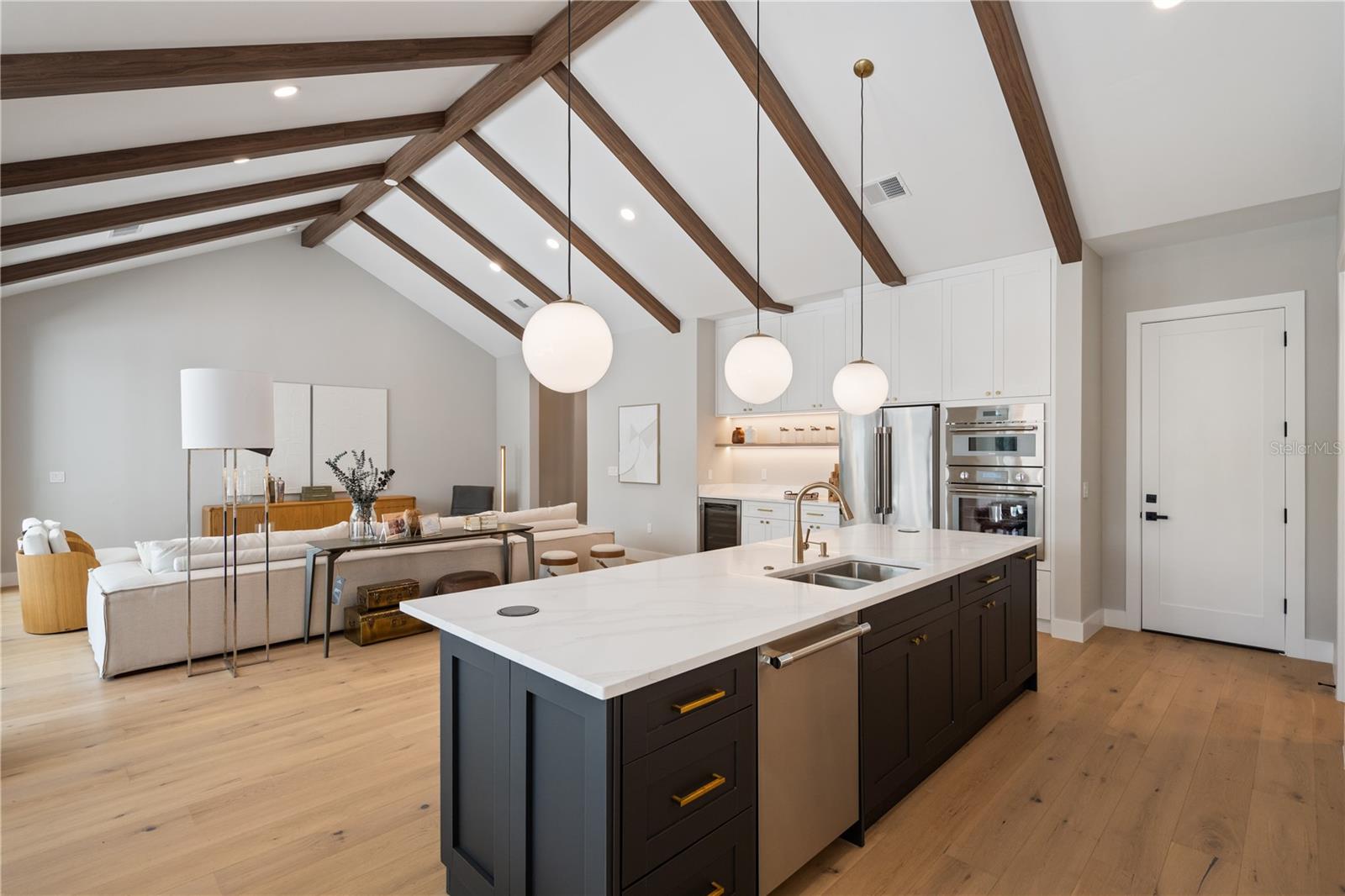 1830 PARK LAKE ST, ORLANDO, FL, 32803