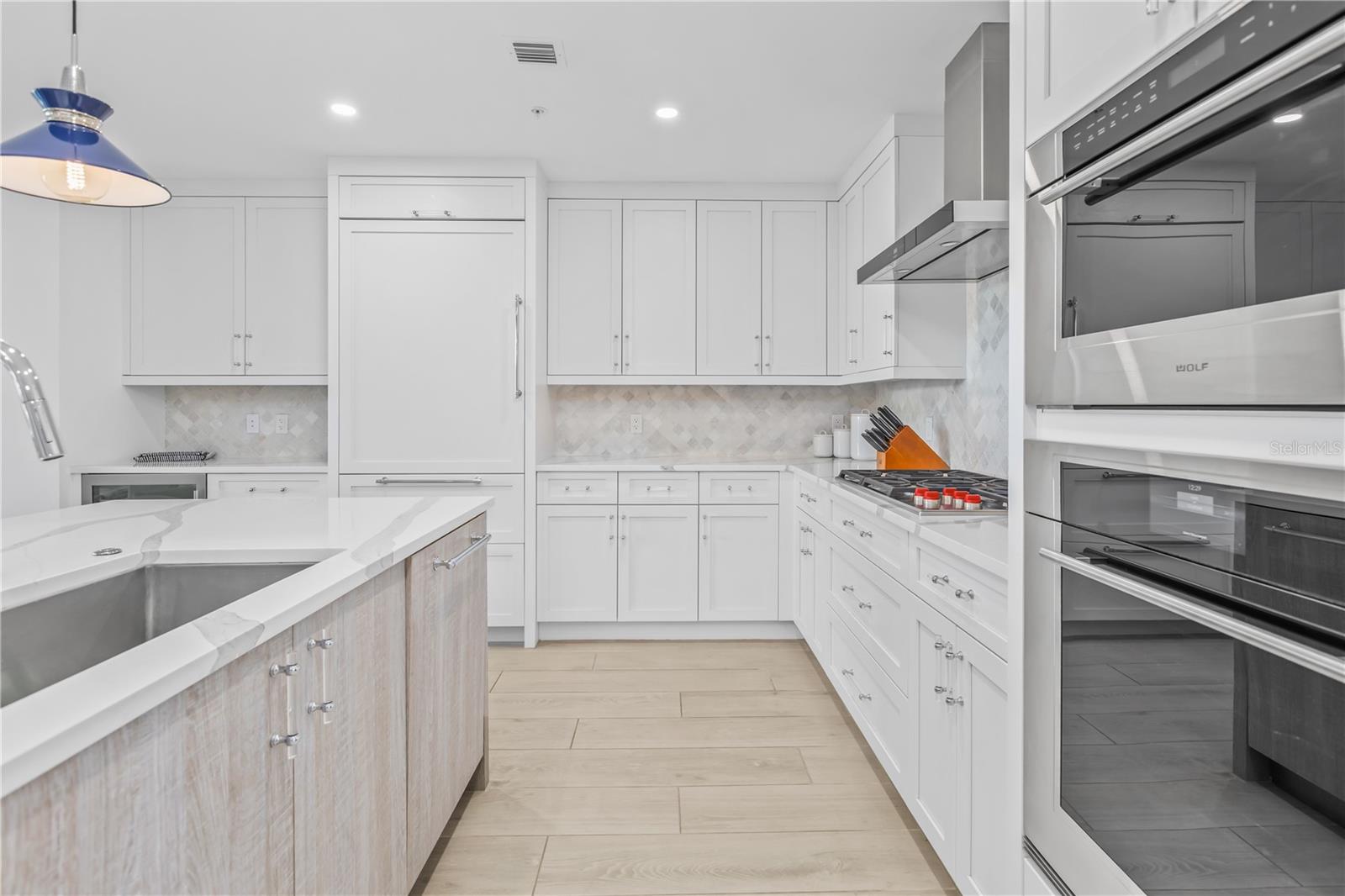 A4672742 Property Photo