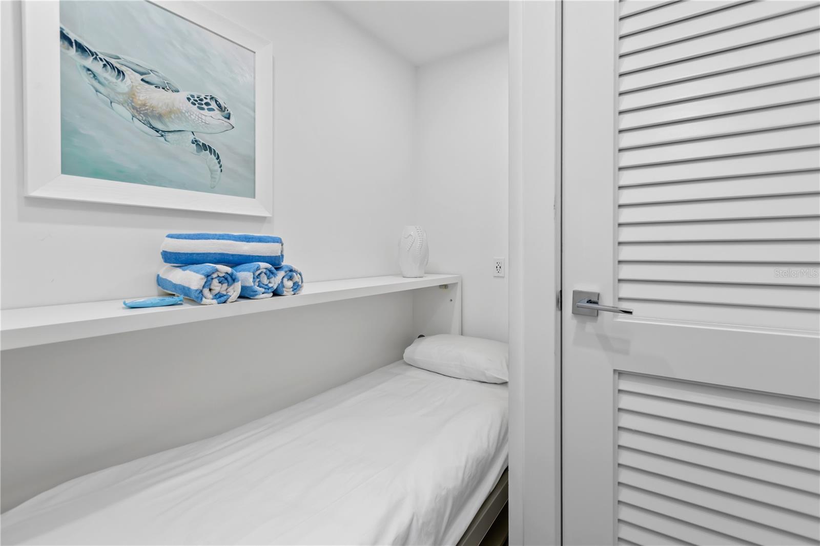 A4672742 Property Photo