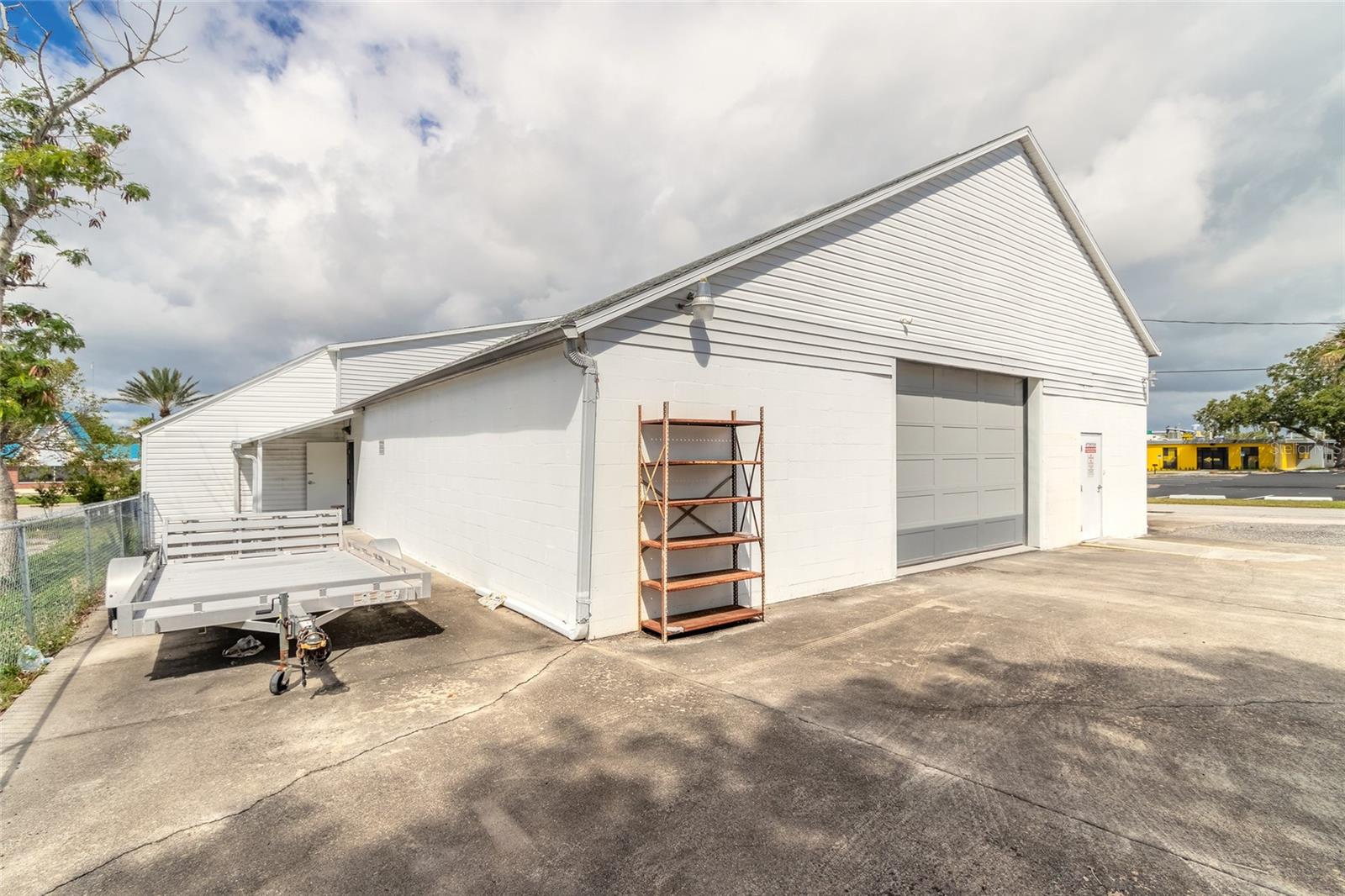 529 RIDGEWOOD AVE, DAYTONA BEACH, FL, 32117