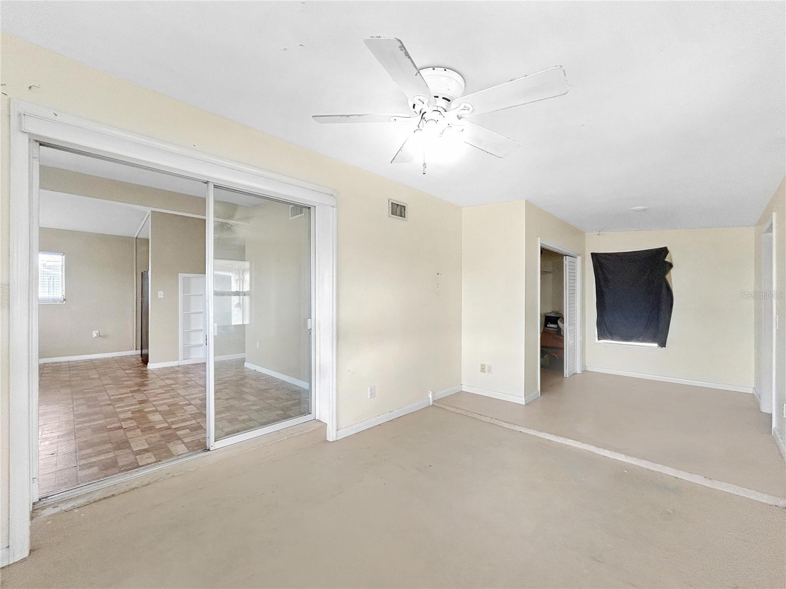 404 DUNN DR NE, PORT CHARLOTTE, FL, 33952